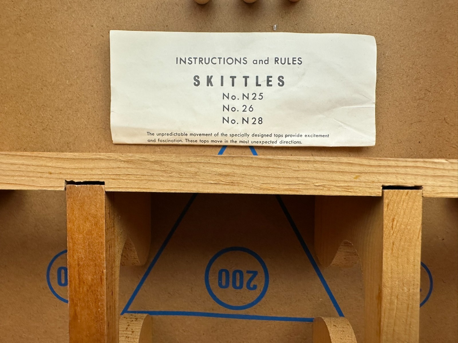 Vintage Carrom Skittles Game Skittle Bowl Game Complete in Good Cond FREE SHIP