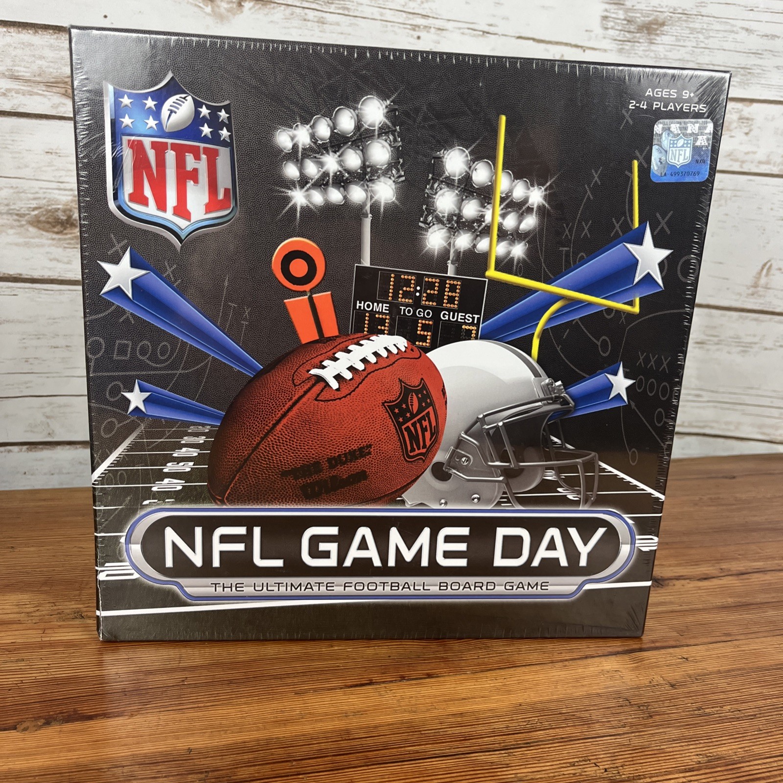 NFL Game Day The Ultimate Football Board Game by Fremont Die NEW SEALED 
