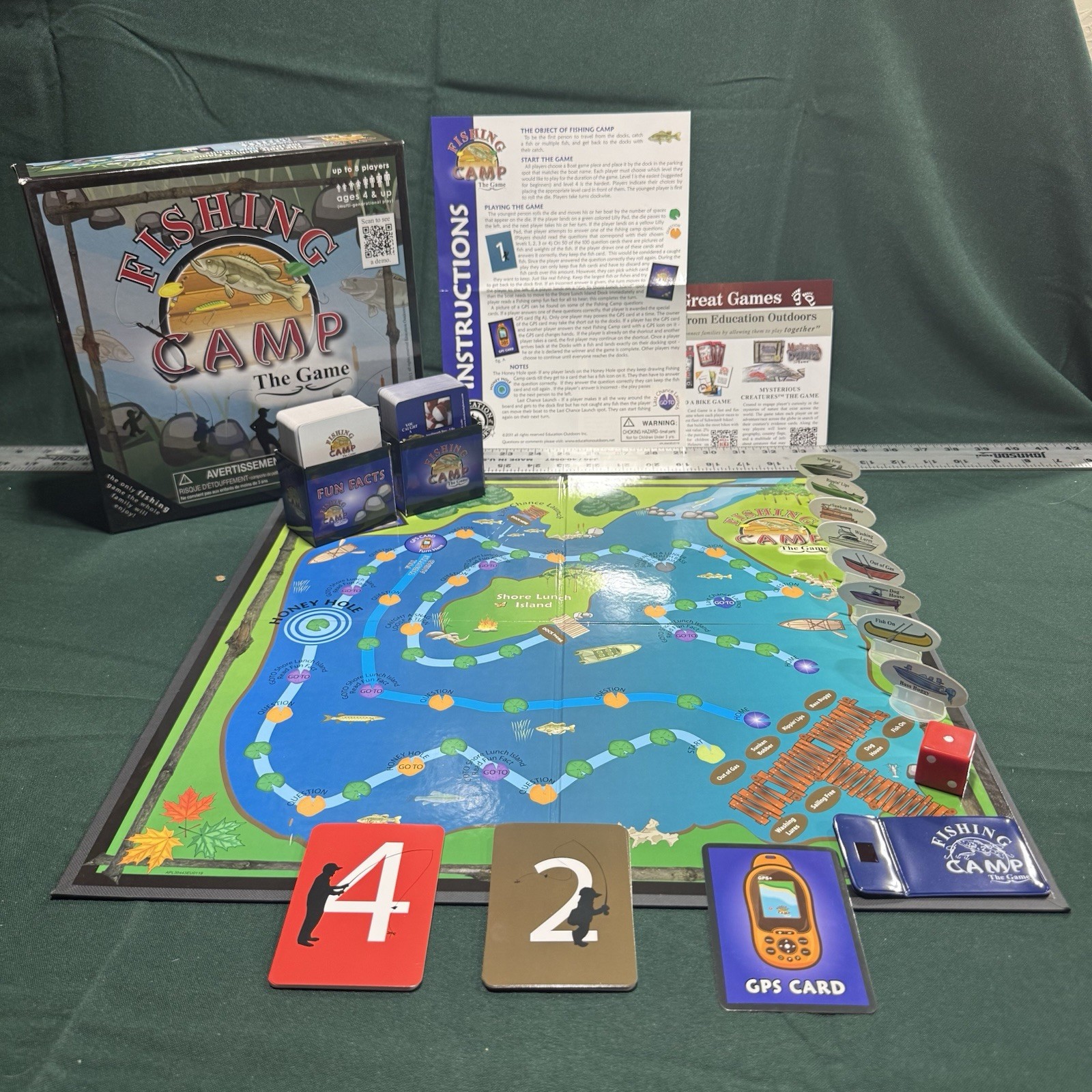 Fishing Camp the Game Family Fun Trivia Multiple Levels 2011 -Ships Free!