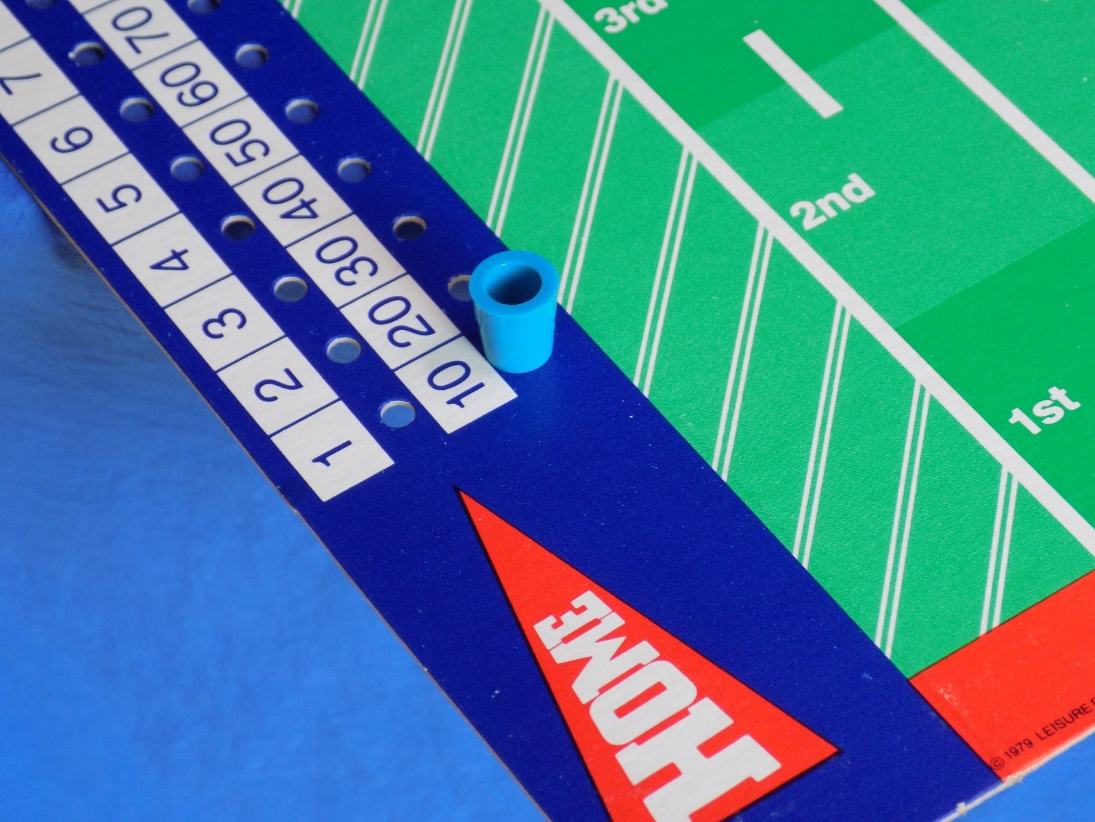 Lakeside’s HALF TIME FOOTBALL Sports Dice Game Vintage 1979