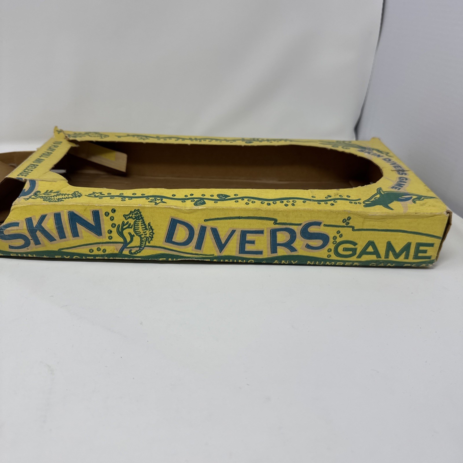Table Pin-Ball Game Tin Wolverine-Skin Divers w/Mermaid/CreaturesWITH BOX RARE⭐️