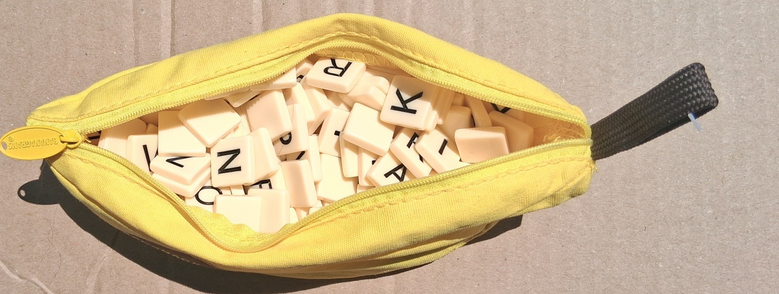 Bananagrams Word game tiles