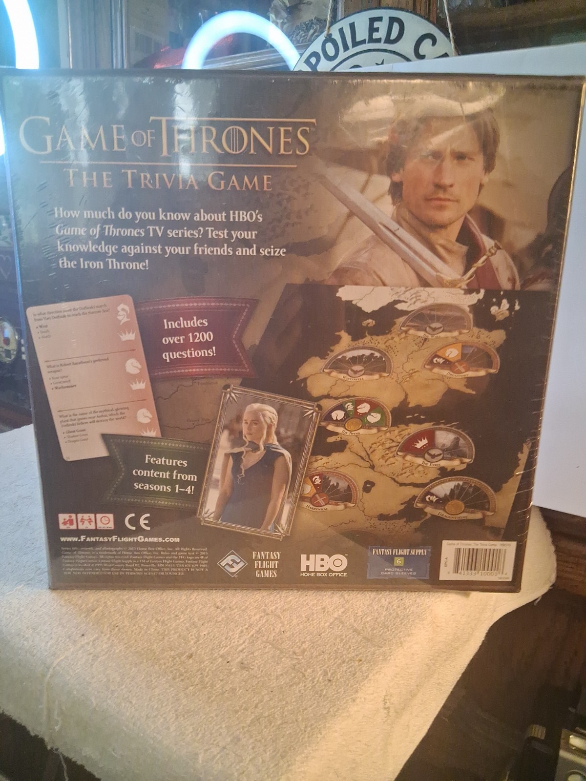 NIB Sealed Game Of Thrones : THE TRIVIA GAME. HBO, 2015.
