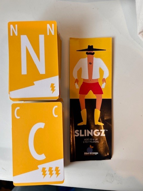 Slingz Party Game Blue Orange Fast-Paced Family Category Game 2-7 Players NEW