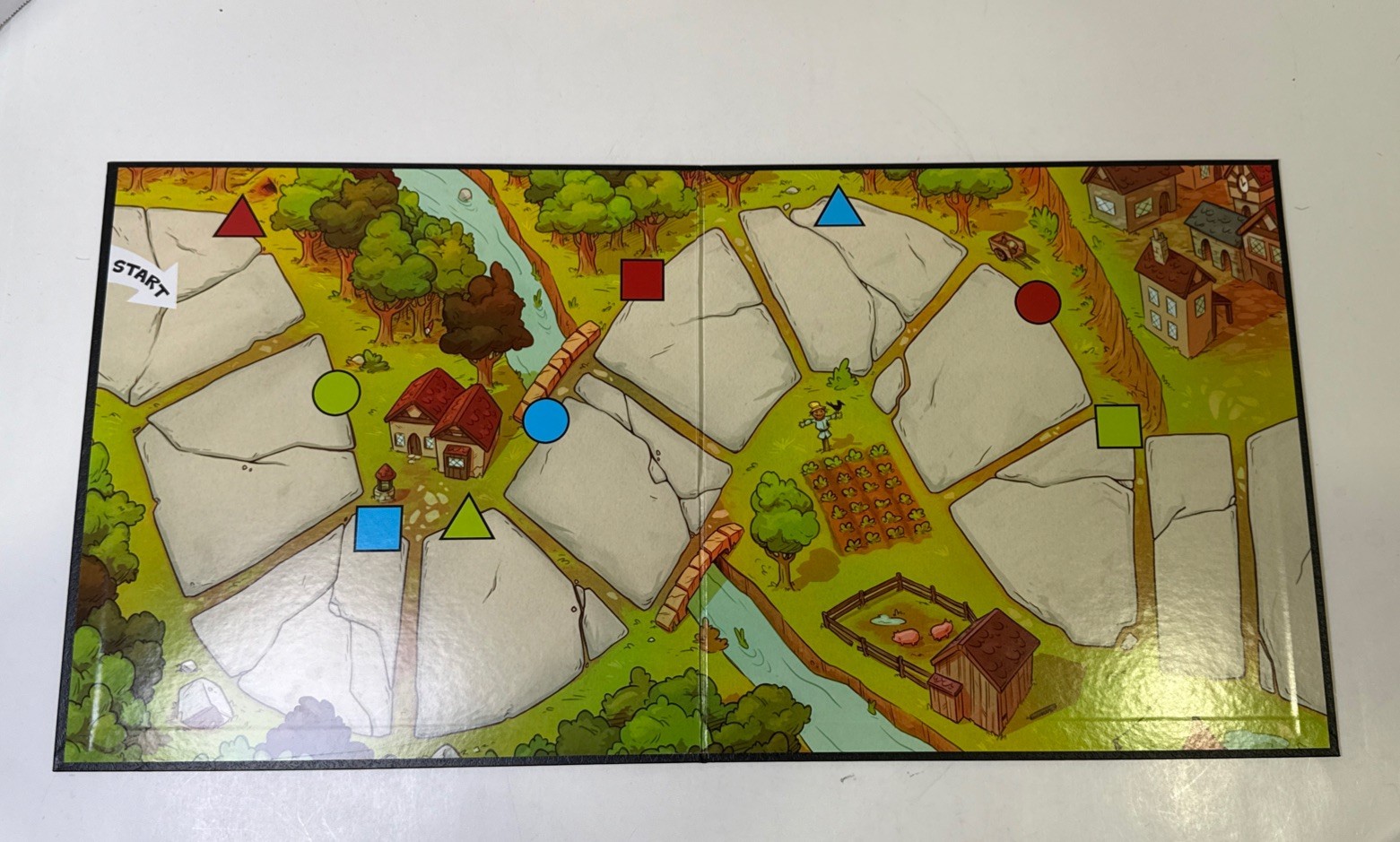My First Castle Panic Cooperative Board Game By Fireside Games 4+ COMPLETE EUC