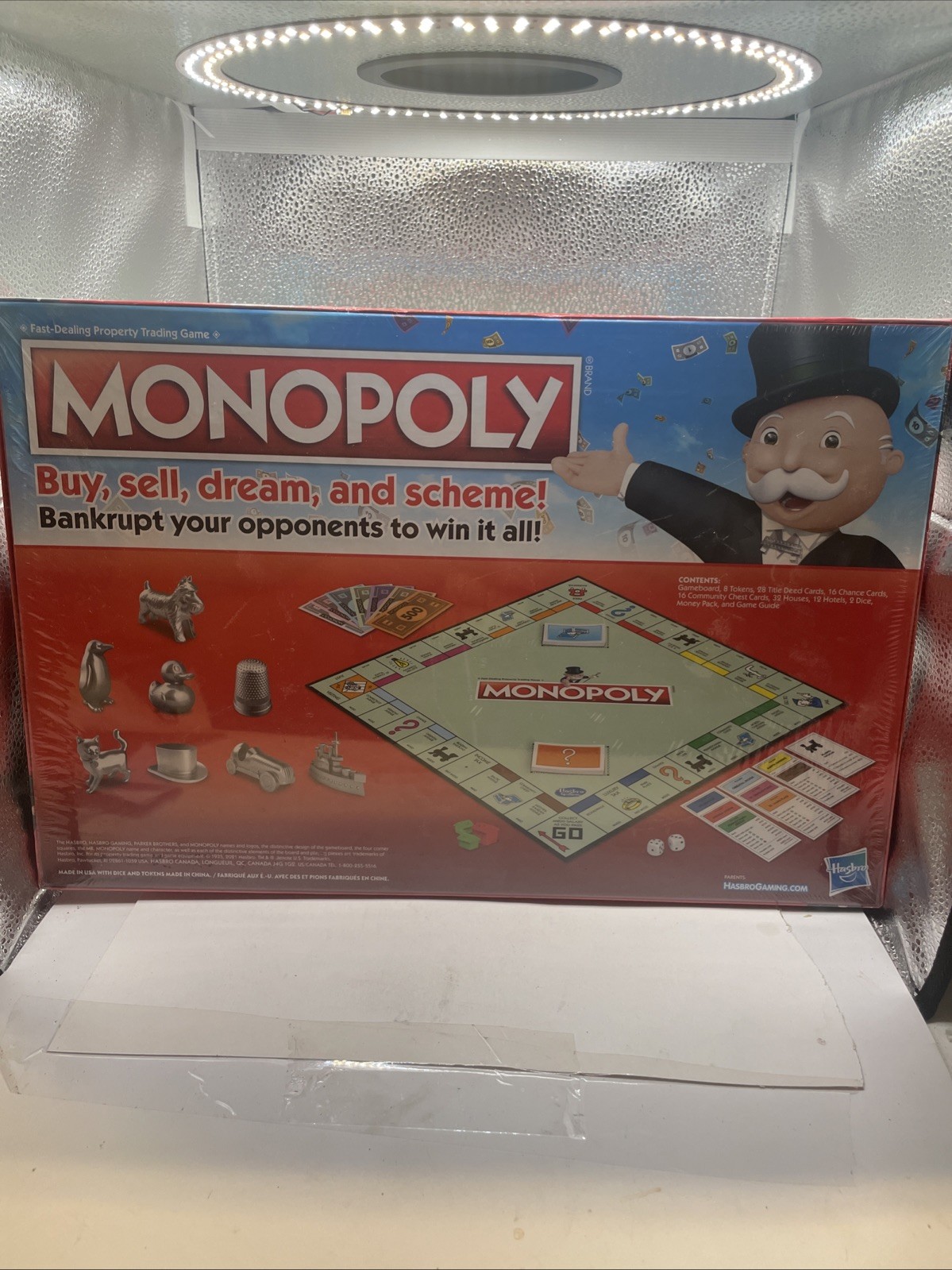 Monopoly C1009 Classic Board Game, brand new with Original Wrapping