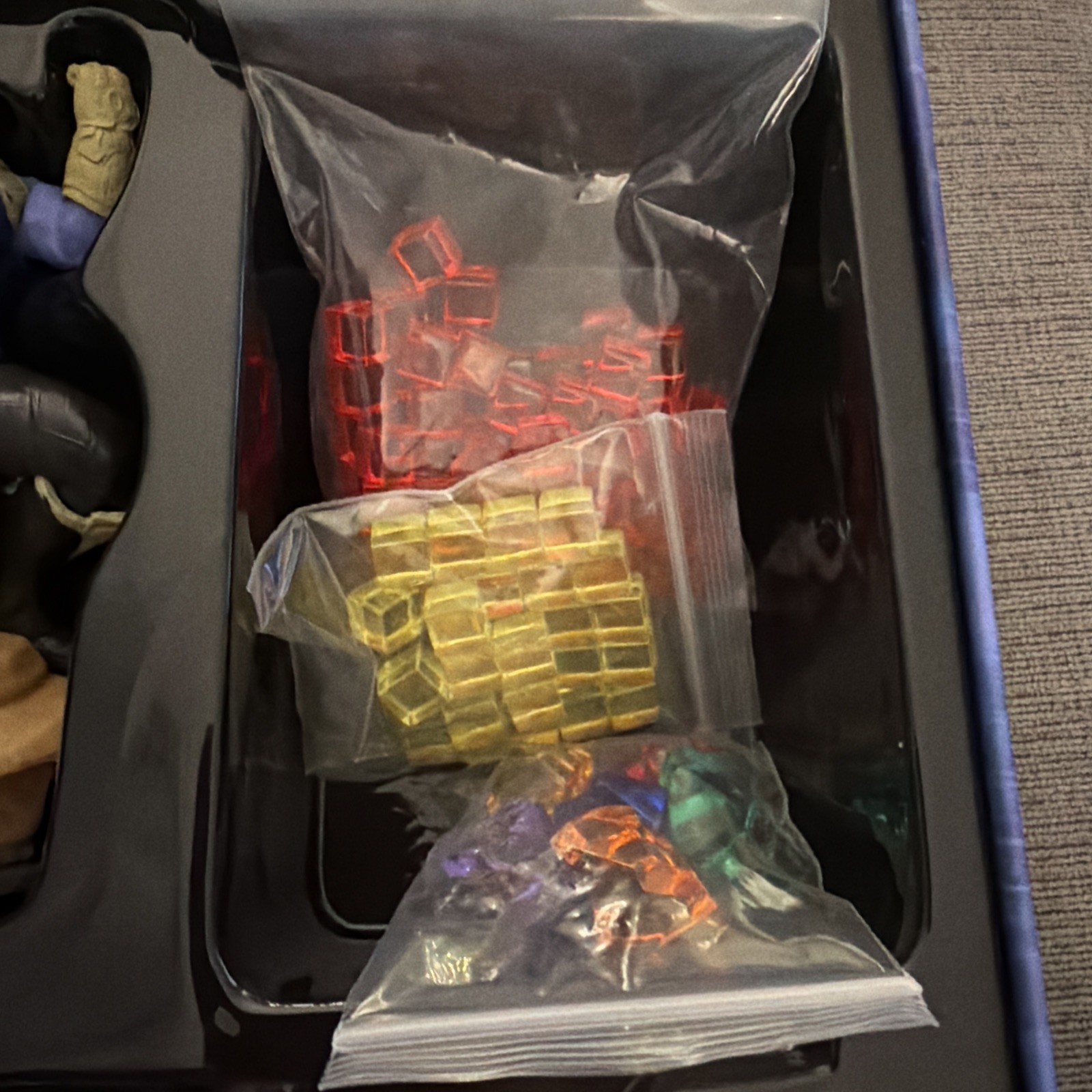Thanos Rising Avengers Infinity War Board Game USAOpoly Complete Marvel