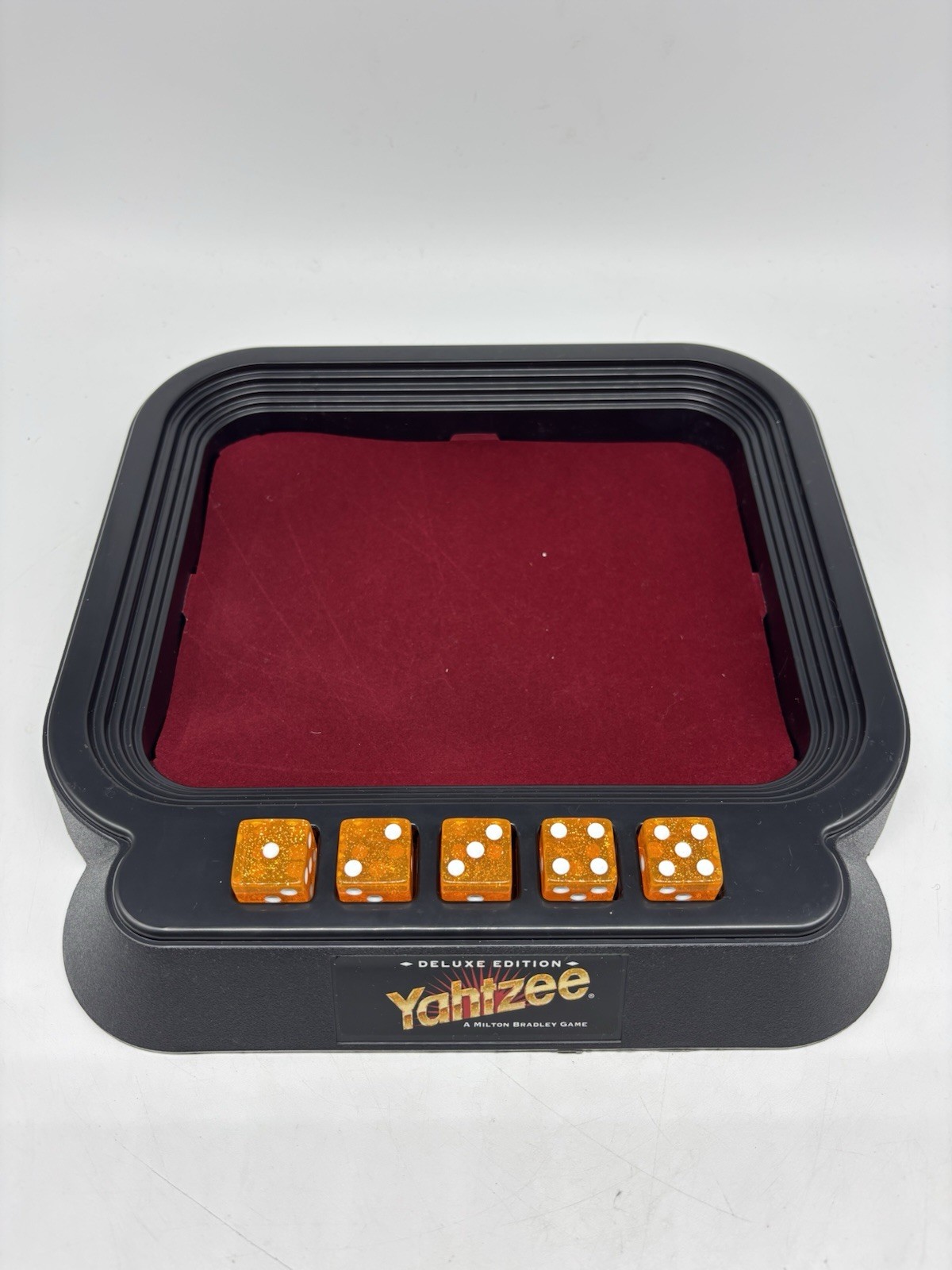 Vintage 1997 Yahtzee Deluxe Edition Gold Die COMPLETE