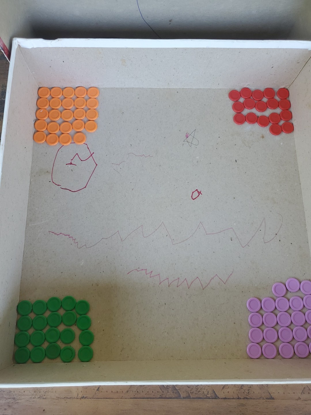Vintage 1986 Milton Bradley Round Four Game Fun Family Game 2-4 players