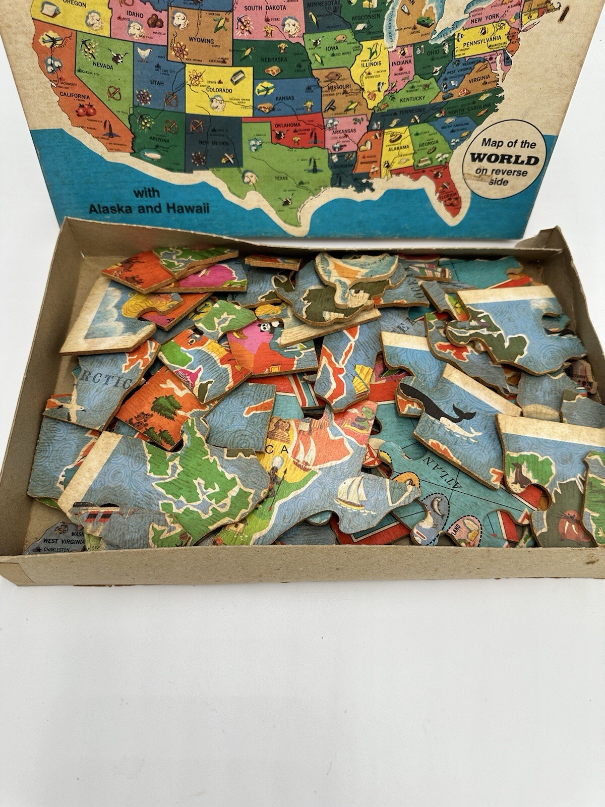 Vintage Wood Puzzle 1975 – Map of the United States and World (Reverse Side)