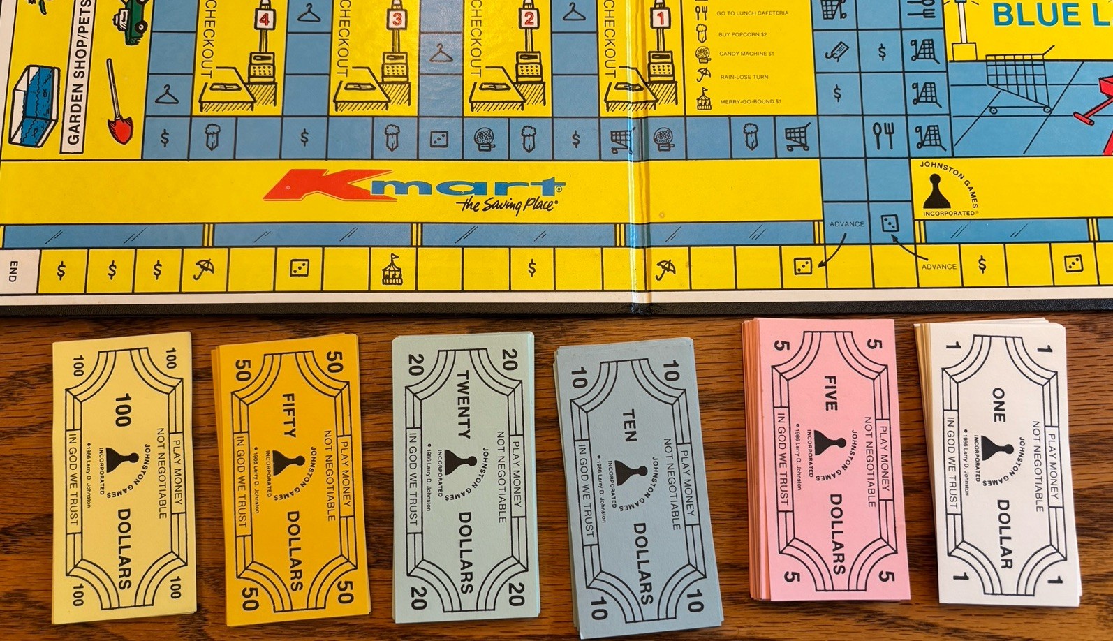 VINTAGE RARE 1986 BLUE LIGHT SPECIAL K-MART BOARD GAME USA Johnston Games GUC