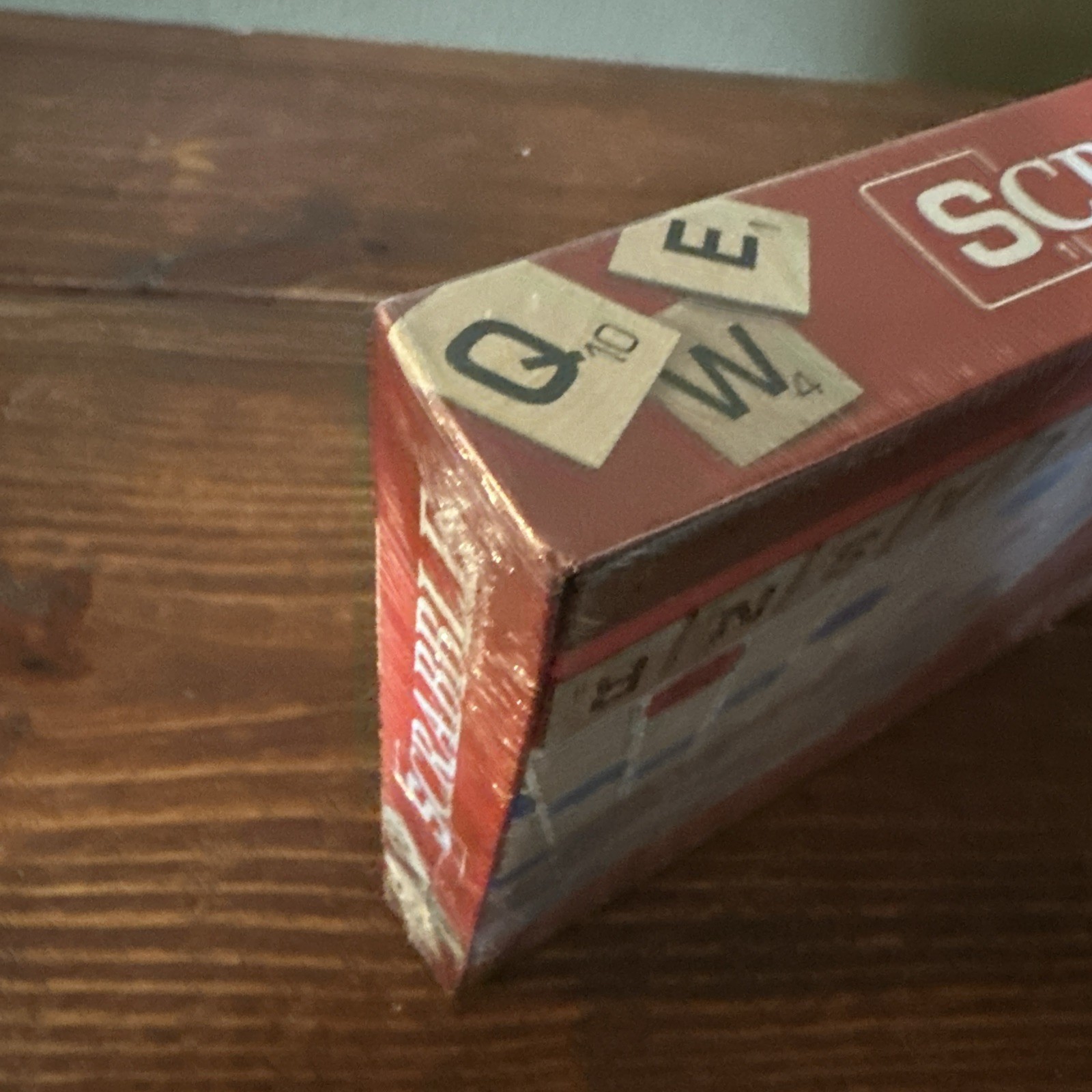 Scrabble Board Game – Crossword NEW Factory SEALED – 2013 Hasbro COMPLETE