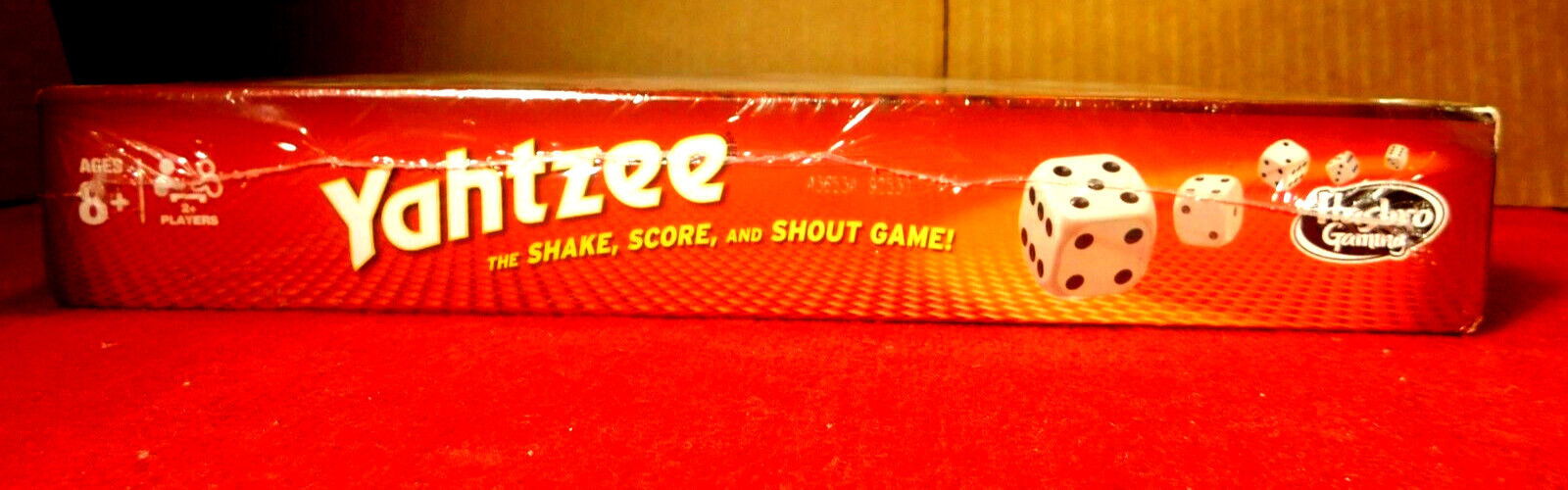 Hasbro Gaming~Yahtzee Dice Game Sealed NEW!!