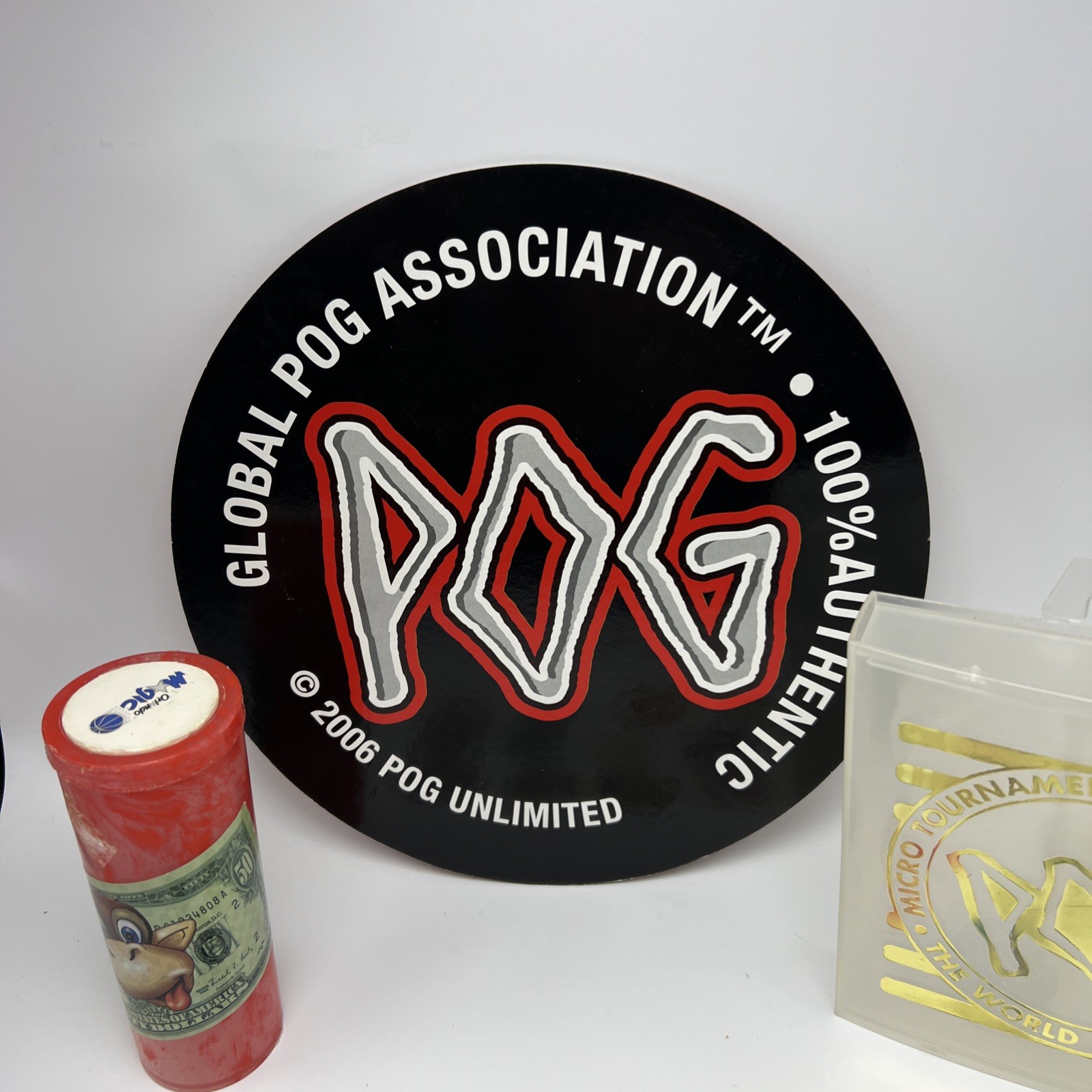 1990s POG – Micro Tournament Game Pack The World Pog Federation Case Plus T4565