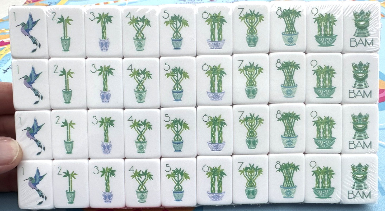 LUMINAIRE PURPLE 4 Layer Acrylic Mahjong Tiles American Set 160 Tiles US SELLER!