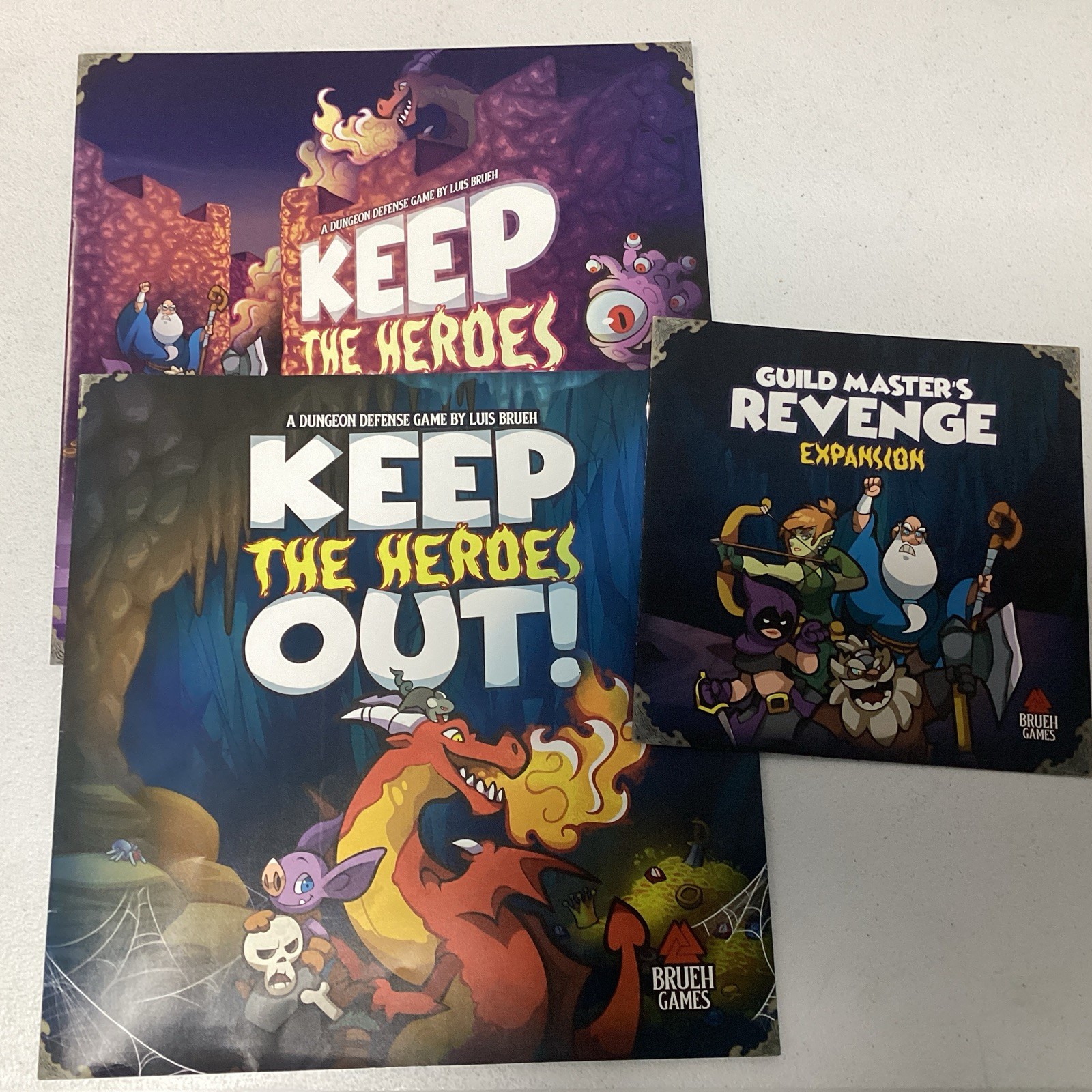 Brueh Games KEEP THE HEROES OUT! BOARD GAME LOT jm126269