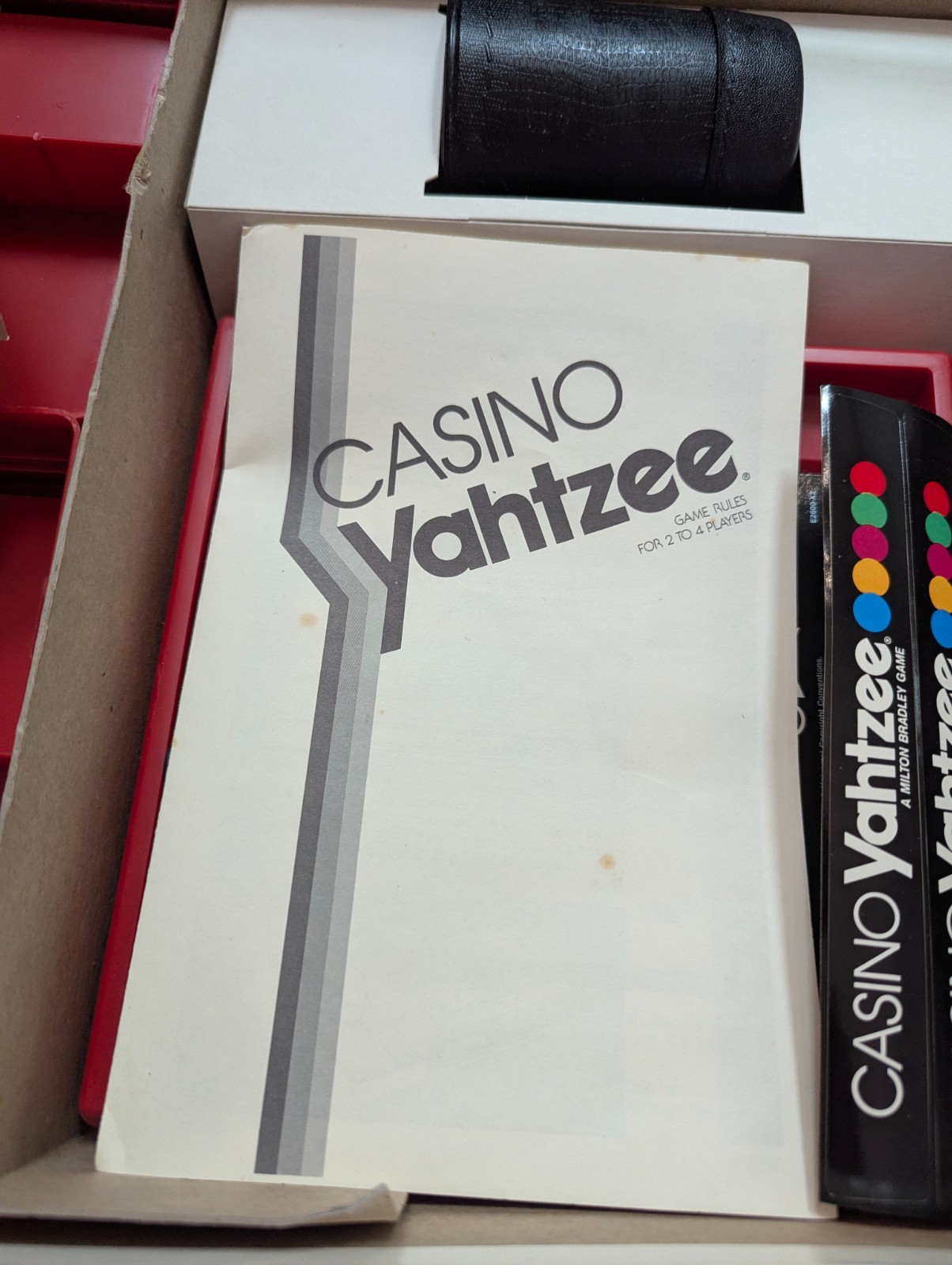 CASINO YAHTZEE Board Game 100% COMPLETE 1986 VINTAGE