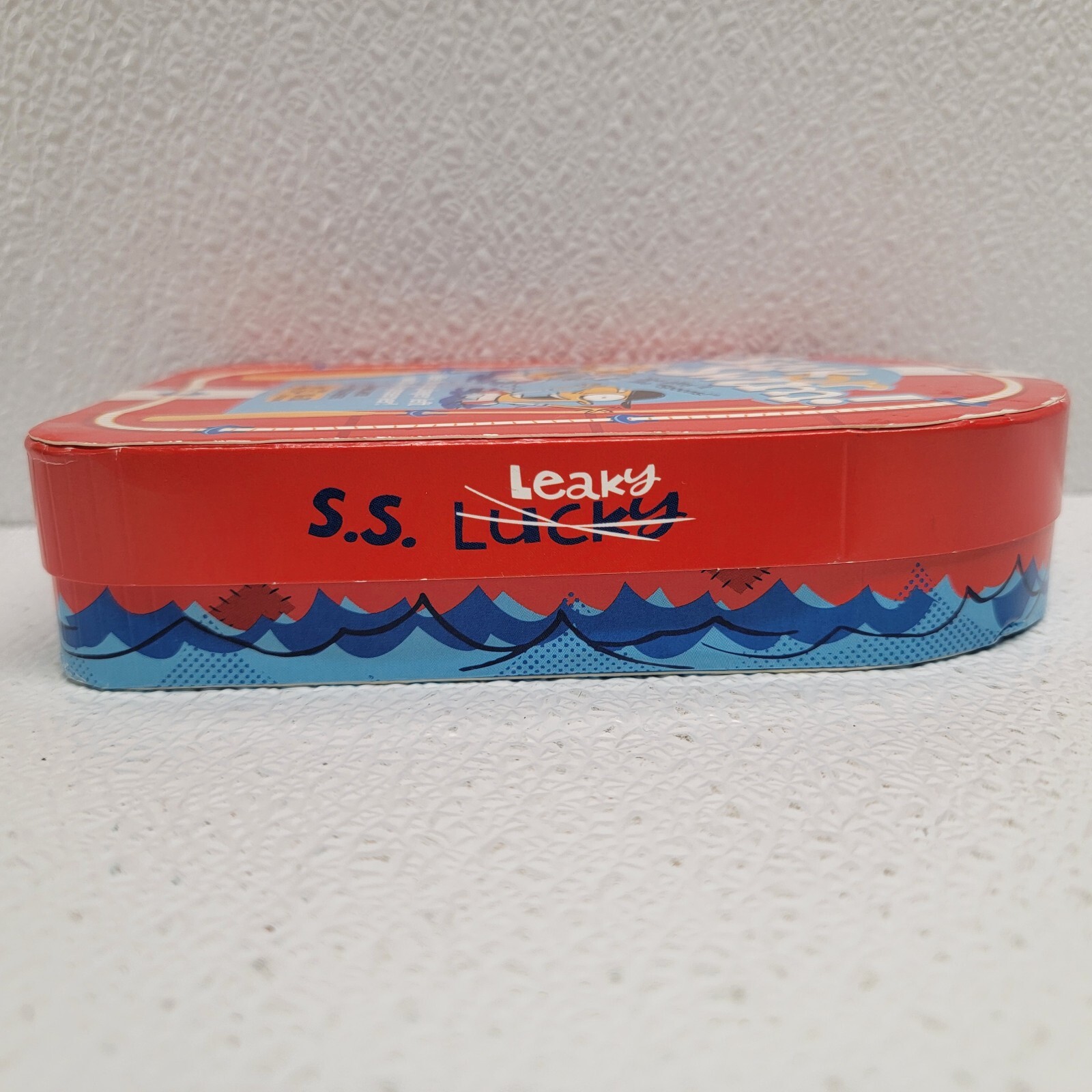 Hallmark Sink Or Swim Game 3-6 Players Ages 6+ Play It Like Spoons