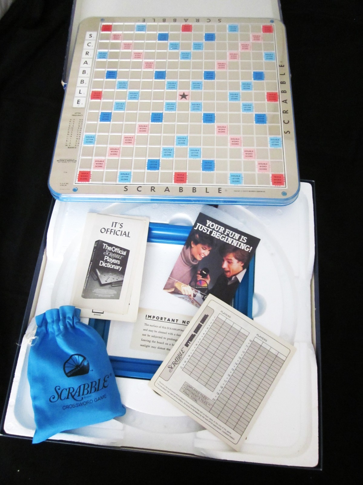 Deluxe Scrabble 1982 Game Turntable Edition Selchow & Righter + Scrabble Book