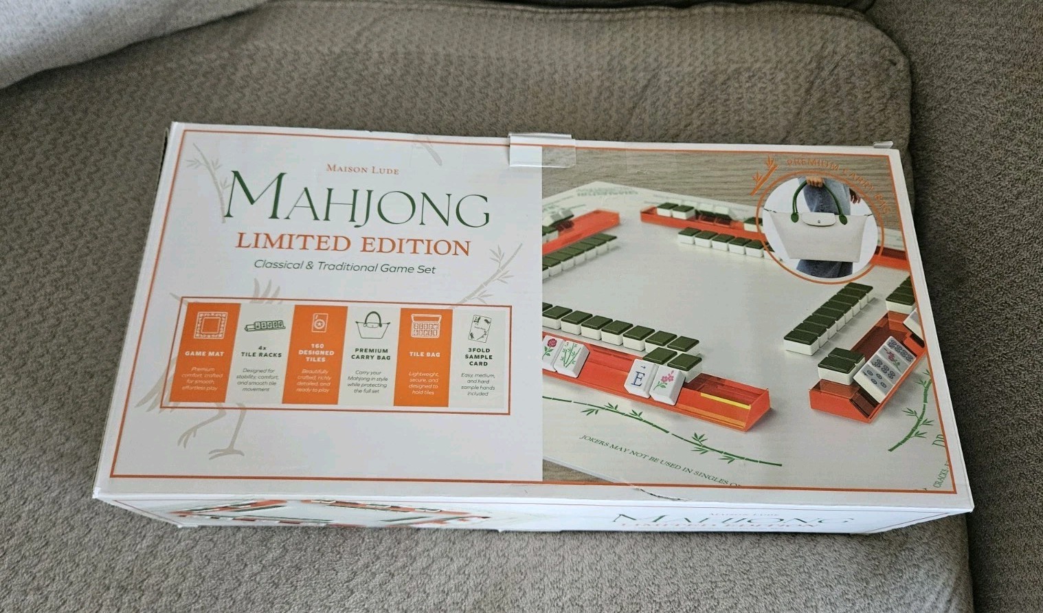 Maison Lude Mahjong Set, 160-Piece, Limited Edition Wildlife New!