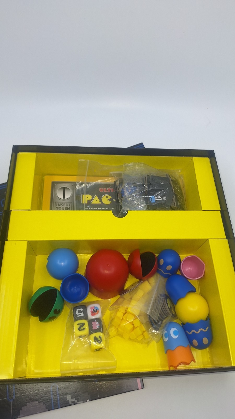 Buffalo Games: Ultimate PAC-MAN Board Game – Retro Arcade Classic – New