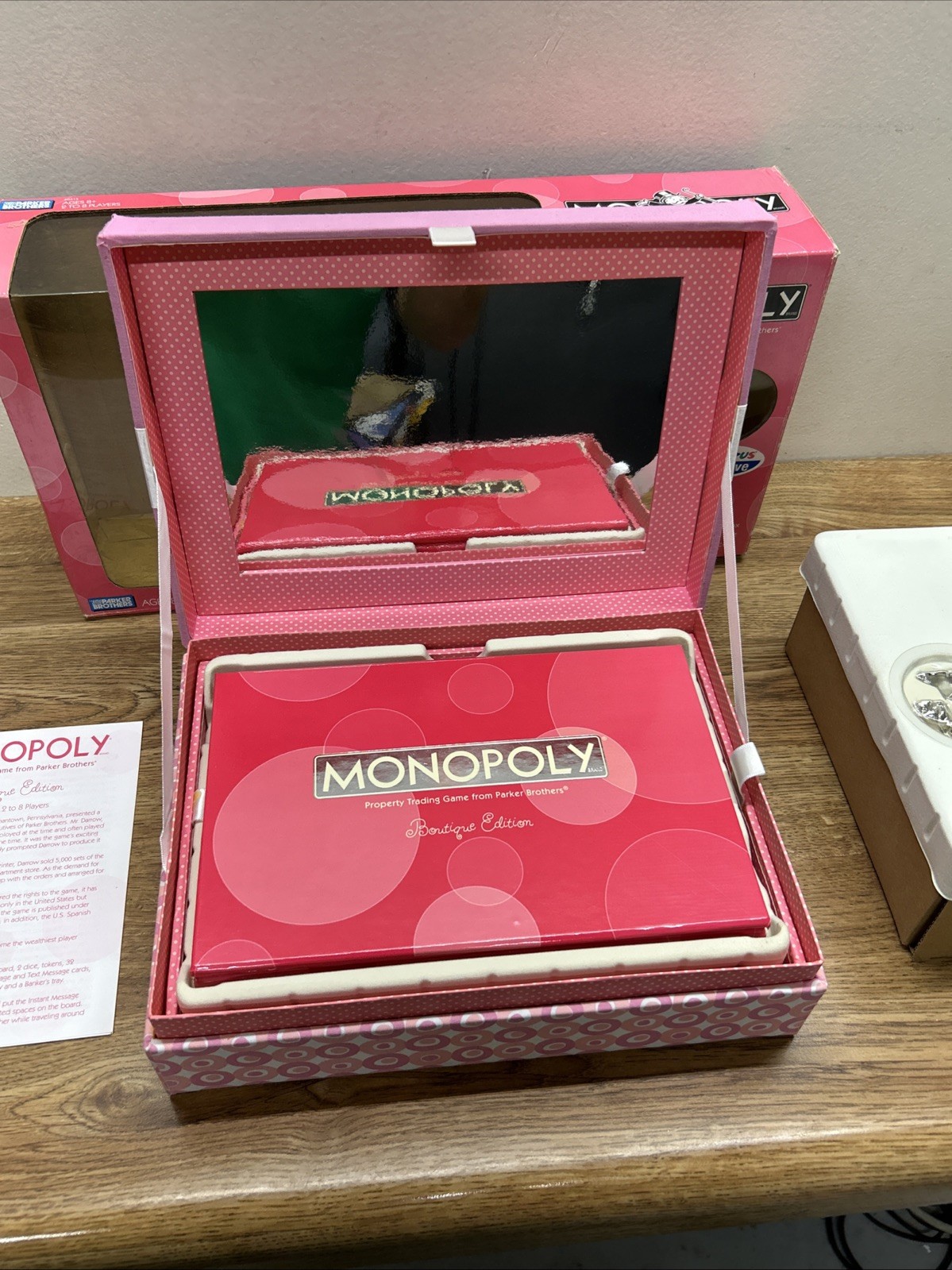 Monopoly Boutique Edition 2007 Toys R Us Exclusive Pink Keepsake Box RARE HTF