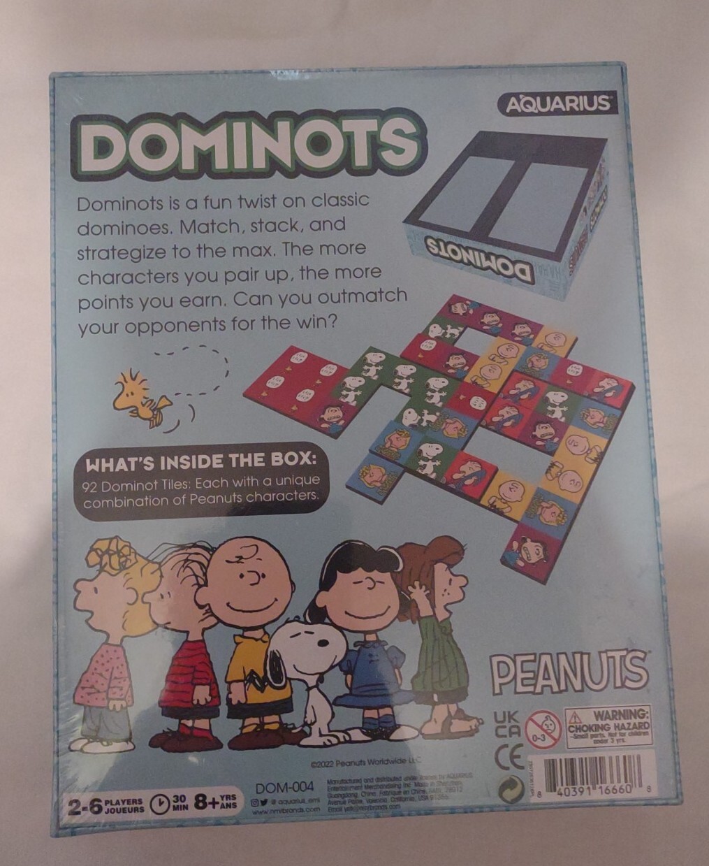 Dominots Domino Game Peanuts Snoopy Charlie Brown BRAND NEW Cond