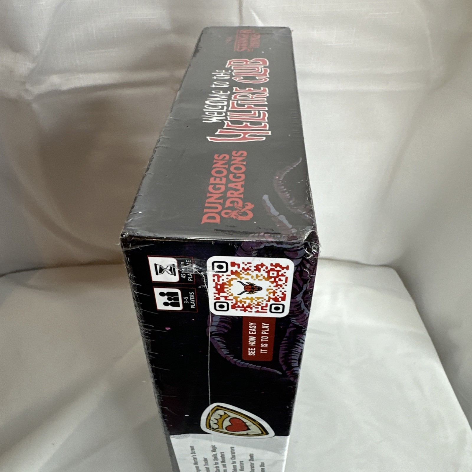 Dungeons & Dragons: Stranger Things: Welcome to the Hellfire Club New Sealed (B)