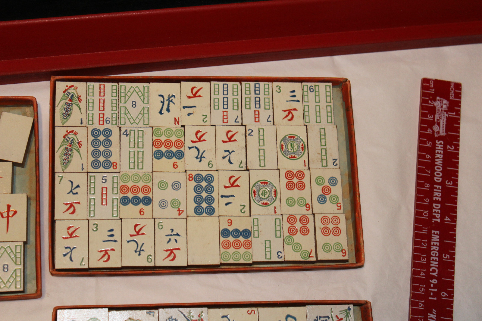 1923 MahJong Mah Jong Milton Bradley 4 RARE TILE RACKS 143 Tiles Instruction