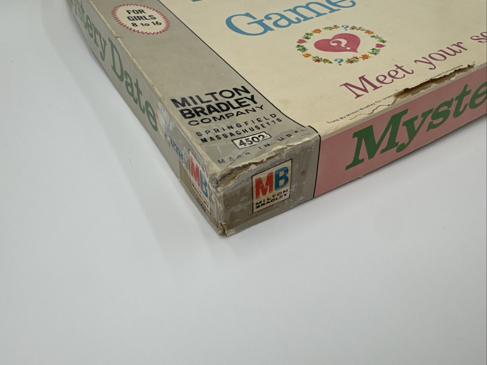 Milton Bradley 1965 Boardgame Mystery Date Game 4502 Complete Box Damage