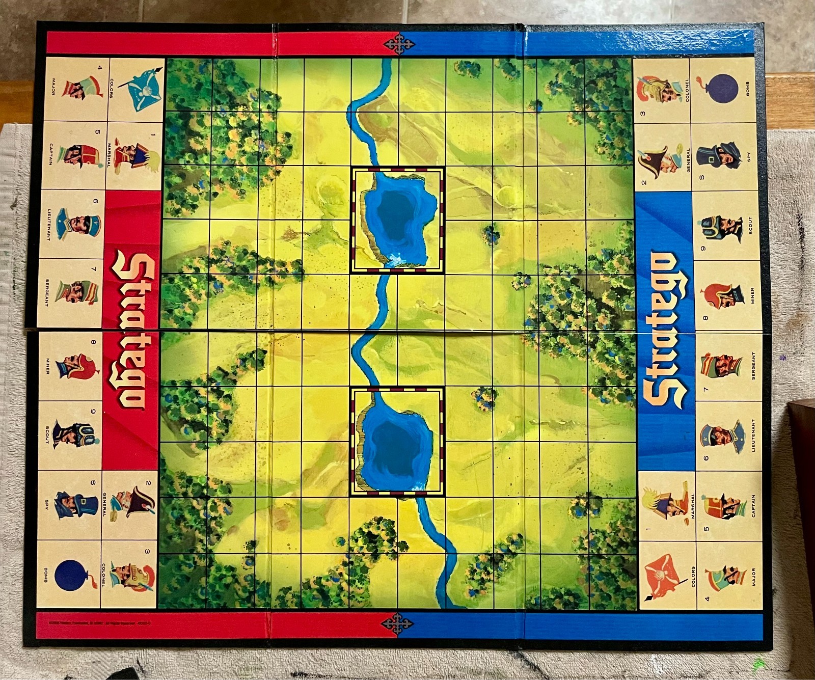 Stratego Collection Book Shelf Edition Wooden Box Board Game 2005