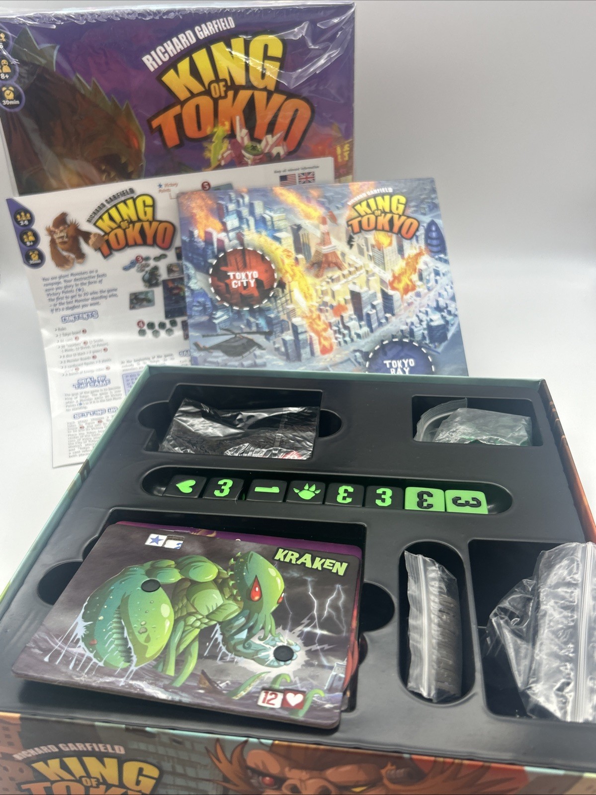 King of Tokyo Board Game 100% COMPLETE Iello 2015 GigaMonster Richard Garfield