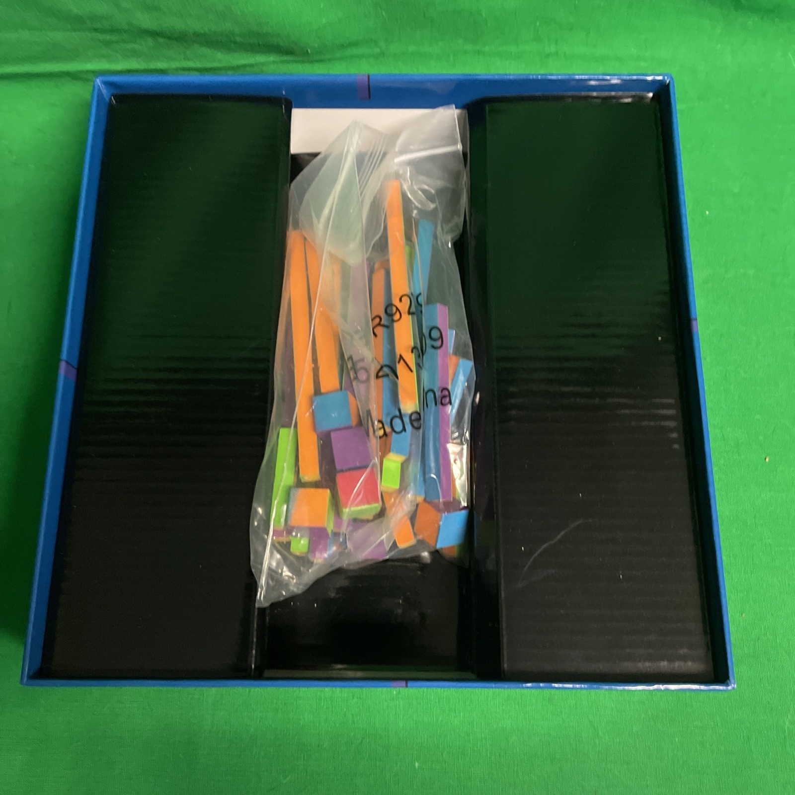 Learning Resources iTrax Critical Thinking Game Problem Solving Complete