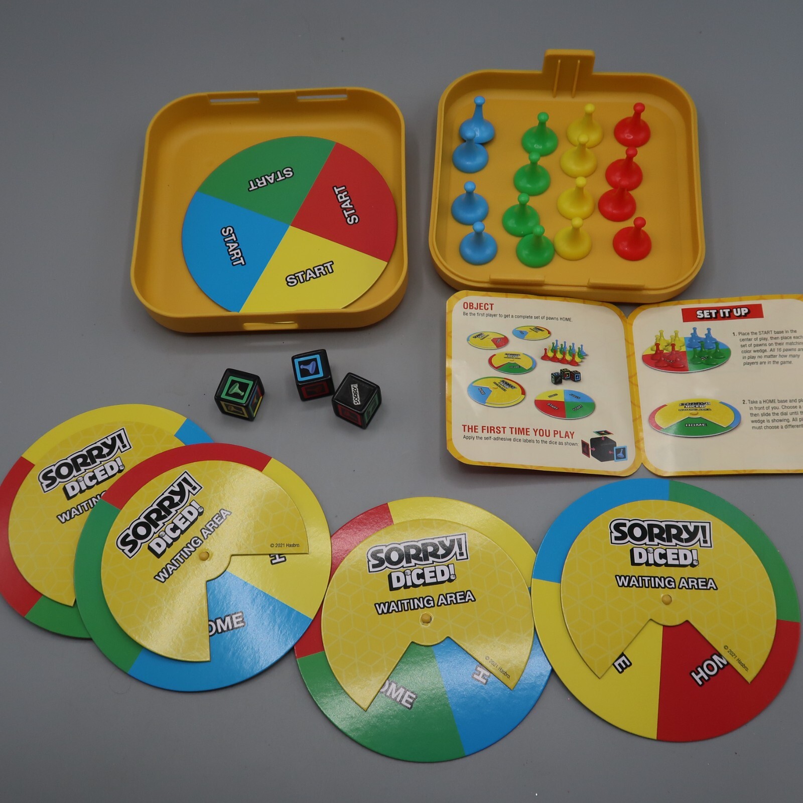 Hasbro Sorry! Diced Game Fast Portable Ready, Set, Roll 2 To 4 Players Travel