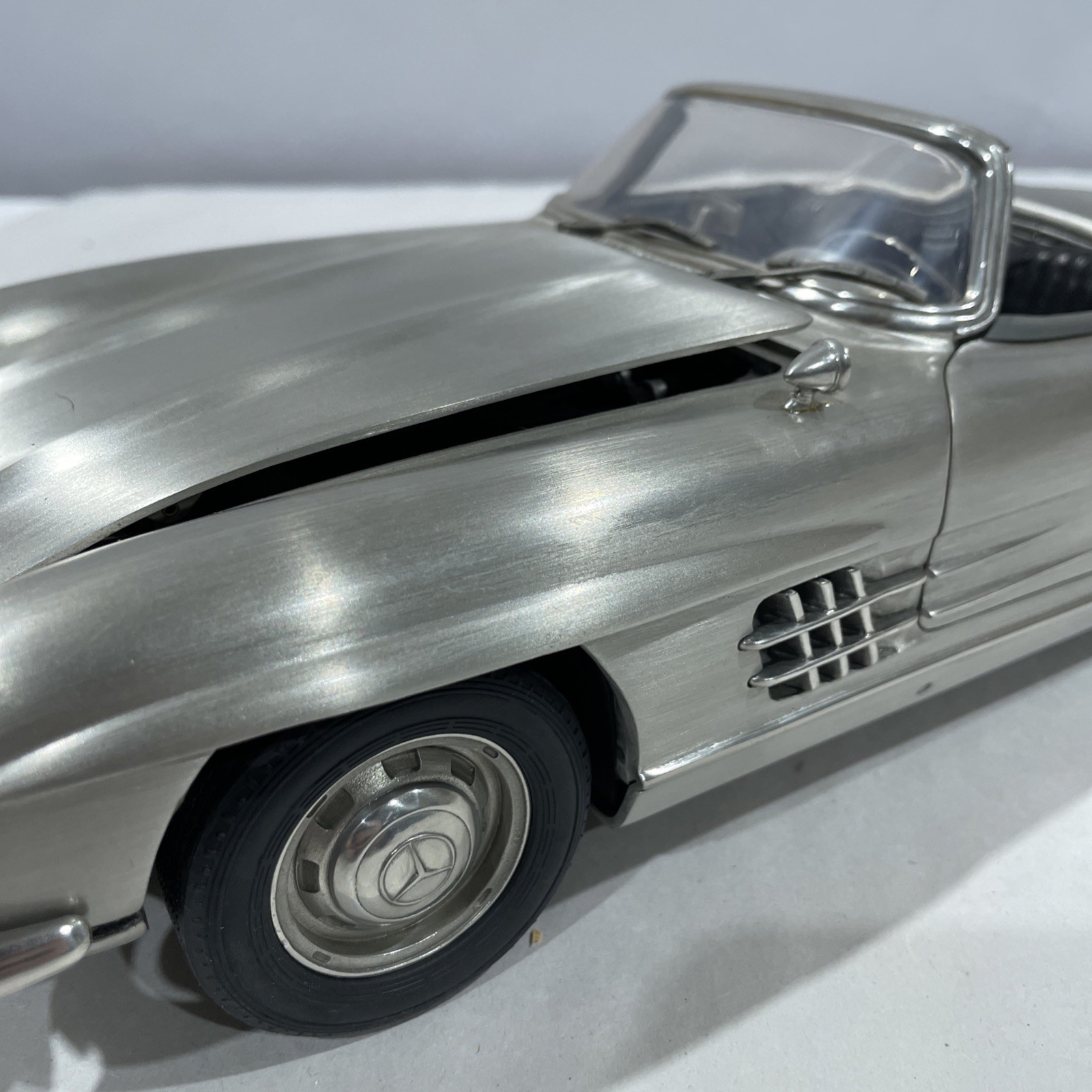 DEFECTIVE MercedesBenz 300SL Car Custom Built SOLID PEWTER METAL 112 See G3D