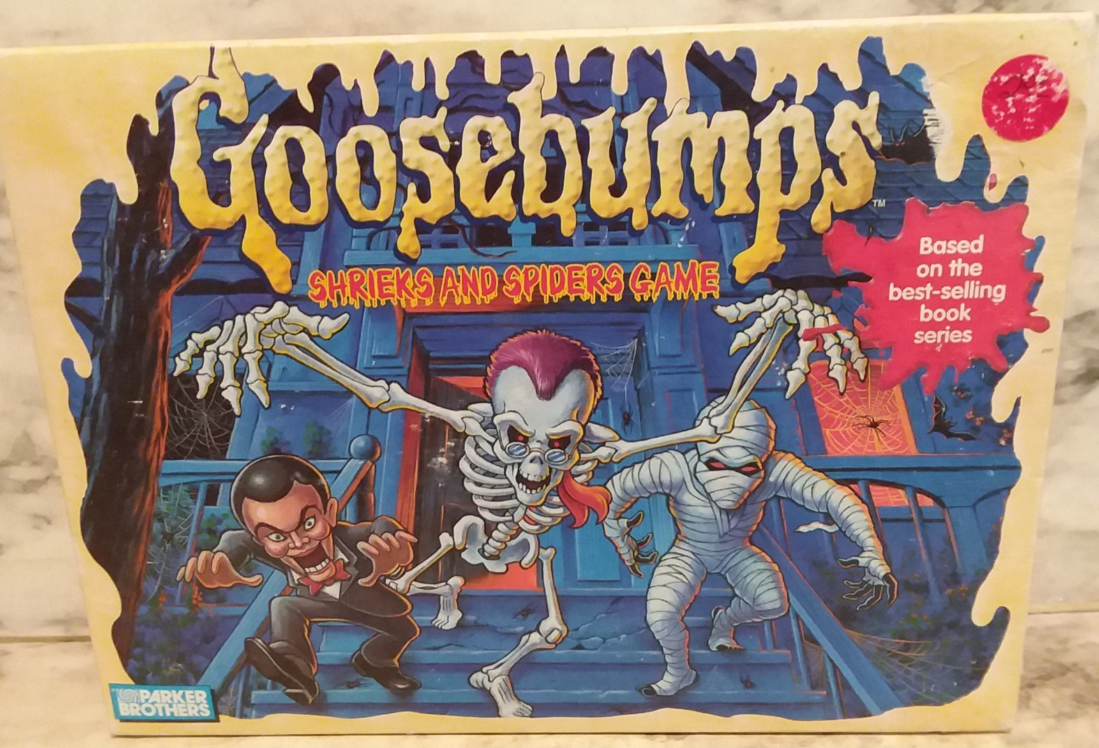 Vintage 1995 GOOSEBUMPS SHRIEKS & SPIDERS Board Card Game
