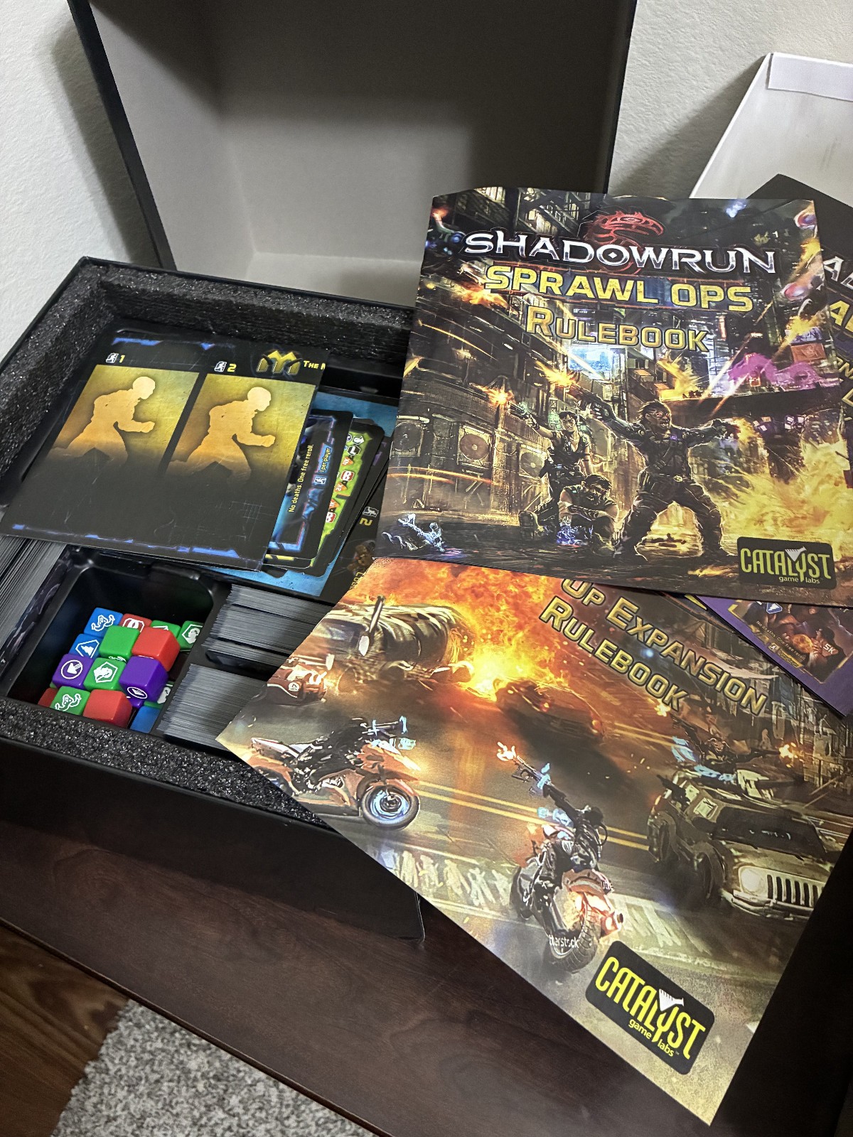 Shadowrun Sprawl Ops Legendary board kickstarter game coop competitive solo 1-4p