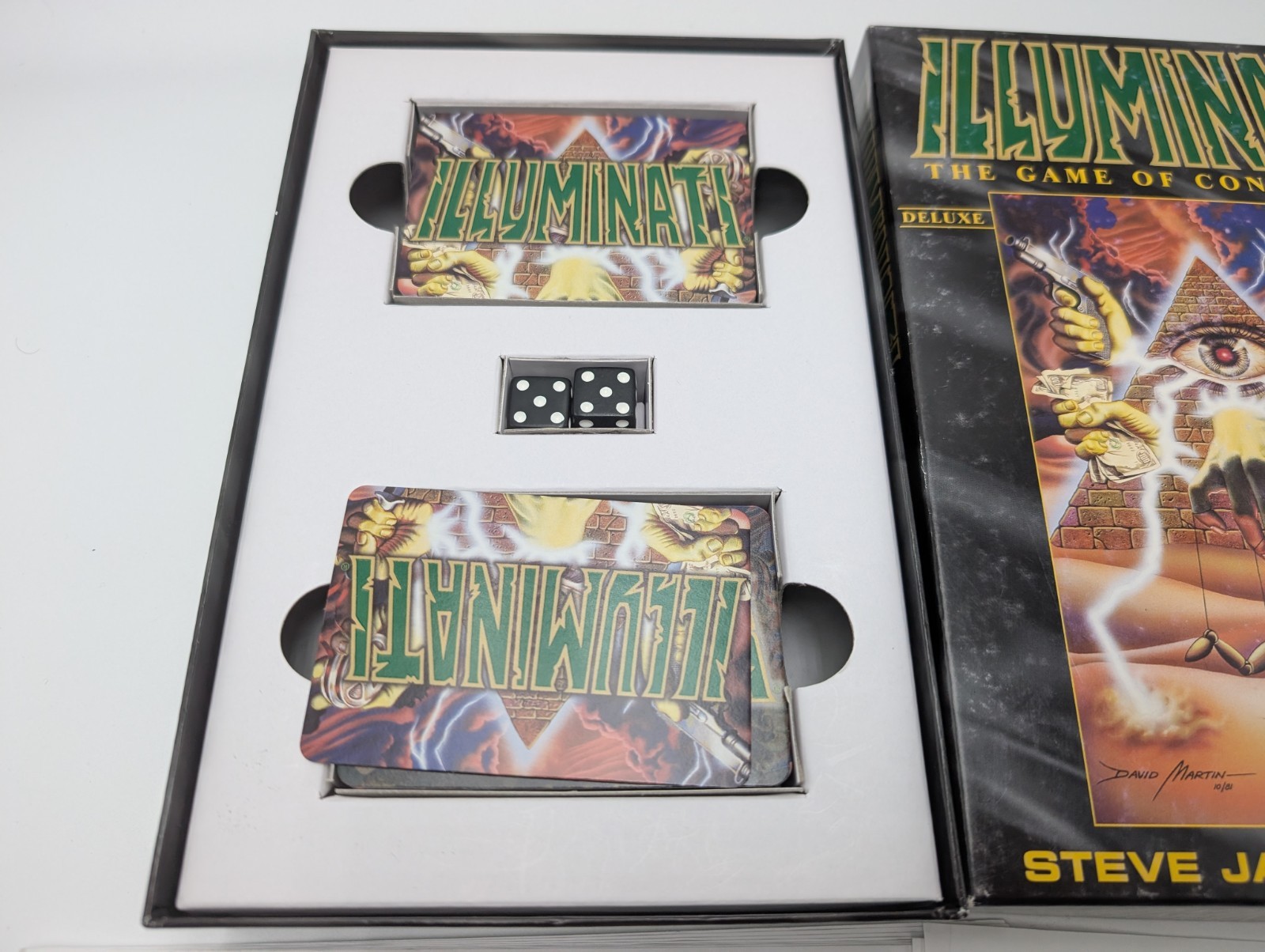 ILLUMINATI The Classic Game of Conspiracy Steve Jackson Games 100% Complete 2009