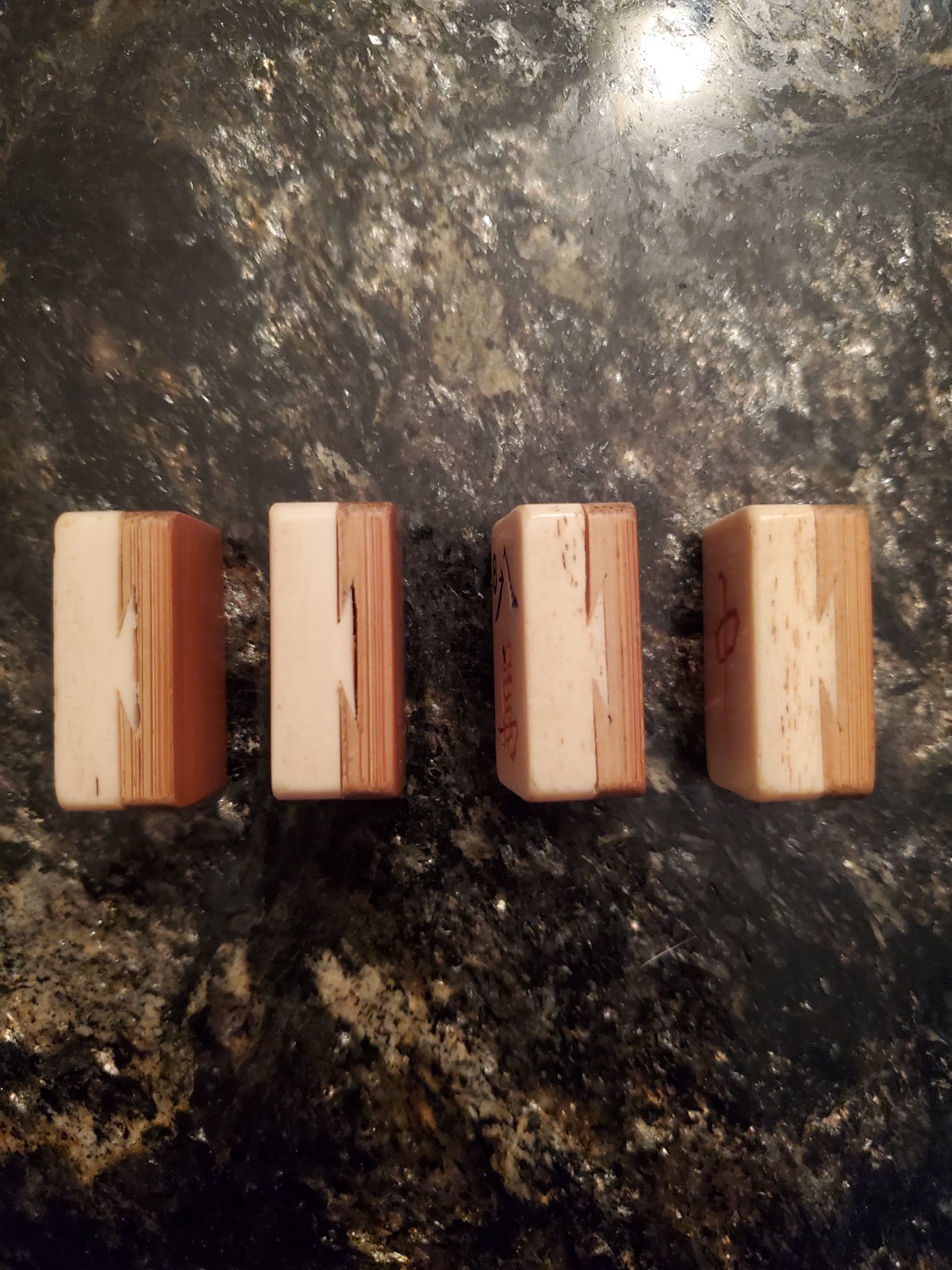 Vtg 1920s Bone&Bamboo Mahjong Replacement Tiles Lot of 4 (Craks & Red Dragon)