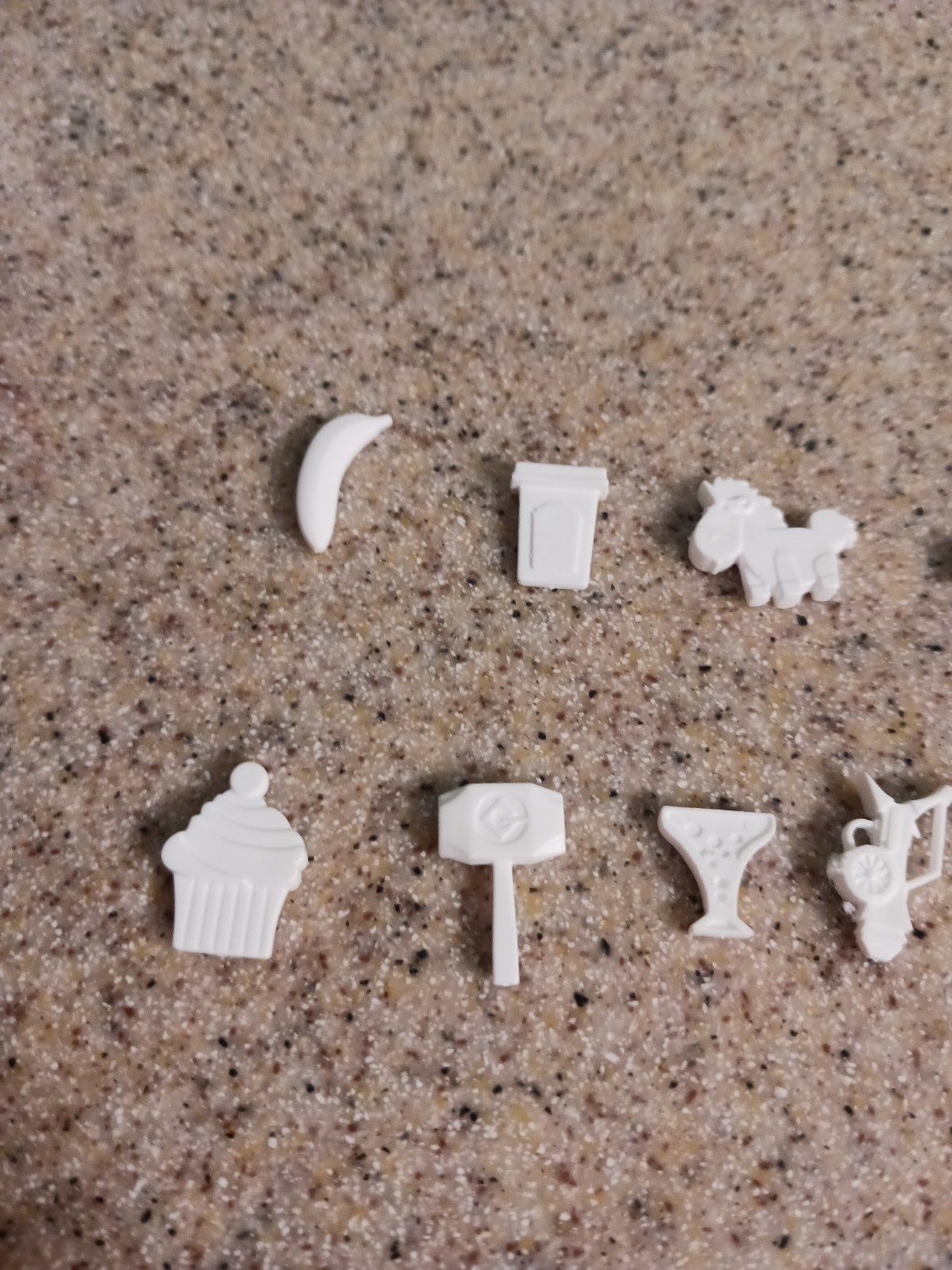 Operation Despicable Me 2 Includes 11 miscellaneous Funatomy Replacement Parts