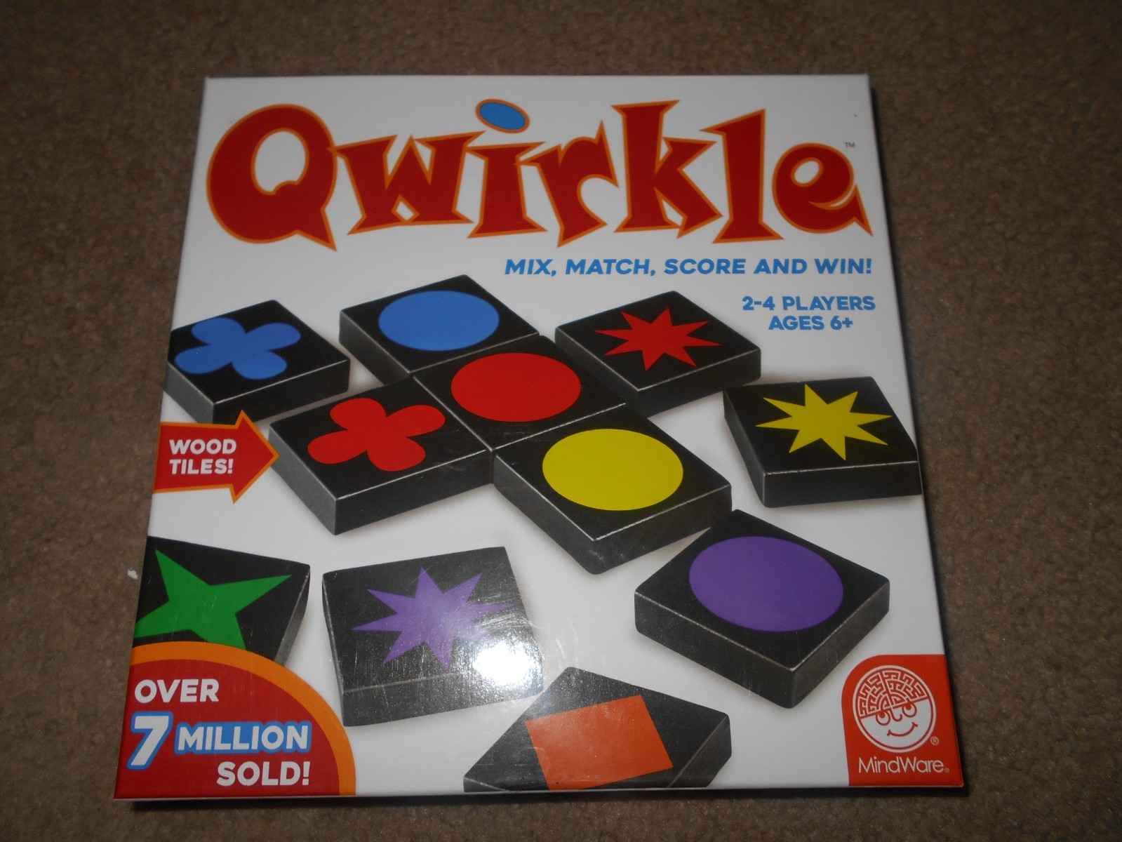 Qwirkle MindWare Strategy Game Mix & Match Tiles Wooden Tiles NEW SEALED 20124