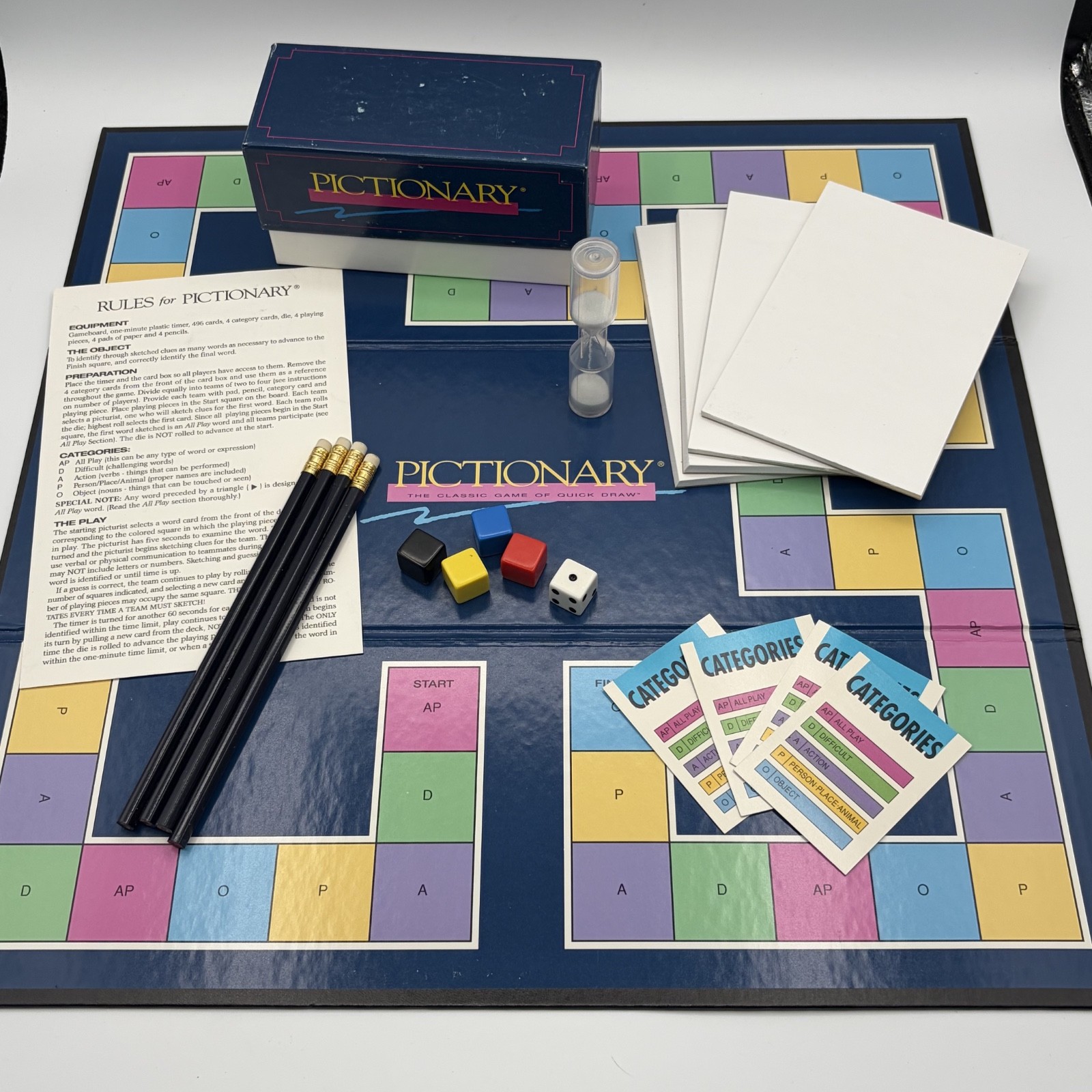 Pictionary Updated For The 90’s Classic Board Game from 1993 COMPLETE