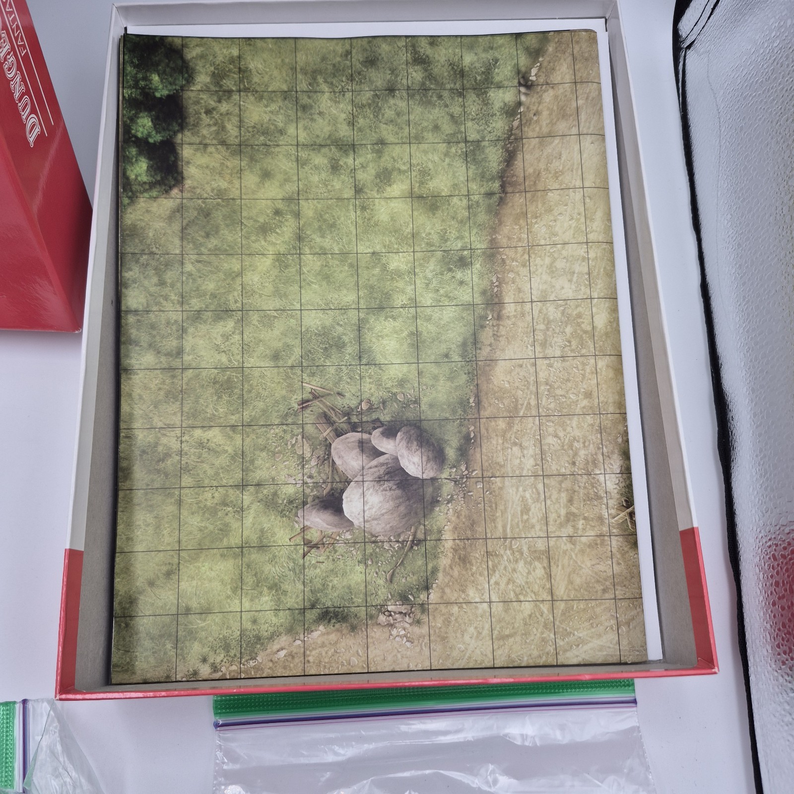 Dungeons & Dragons 2011 Starter Set Complete D&D Red Box