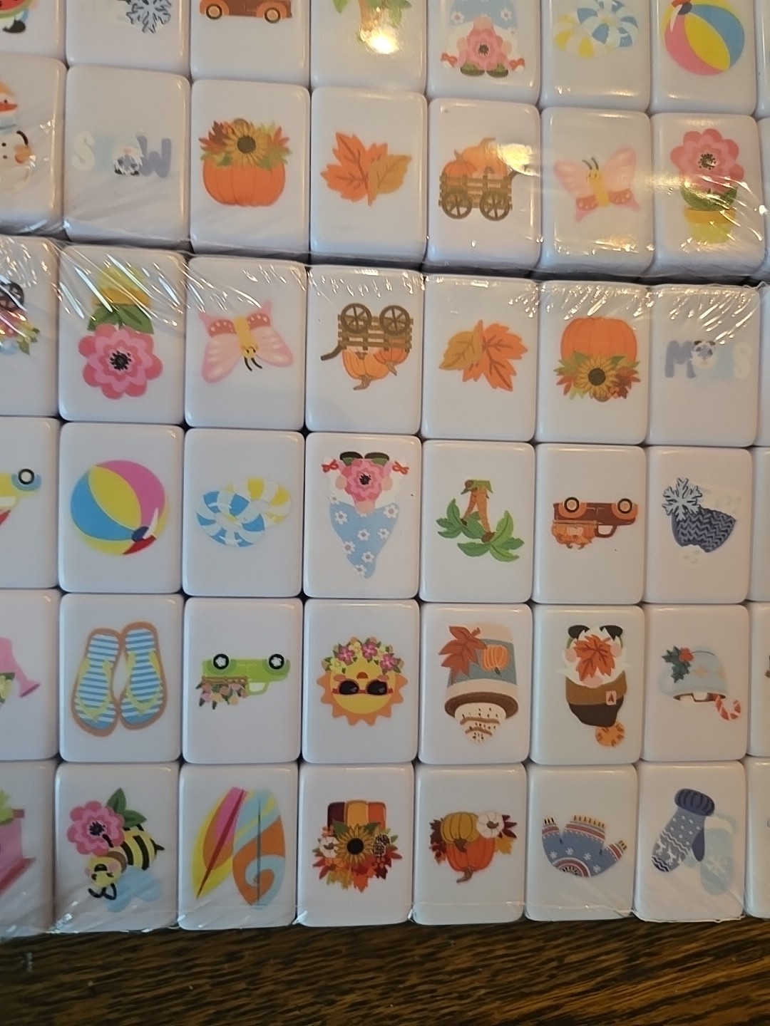 All the different holidays Game Blocks, Mahjong Tile Set with 130 Tiles 4 player