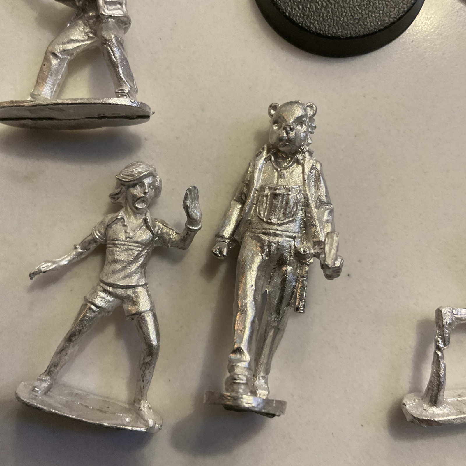 Camp Grizzly First Edition Survival Board Game Cult Classic with RARE Miniatures