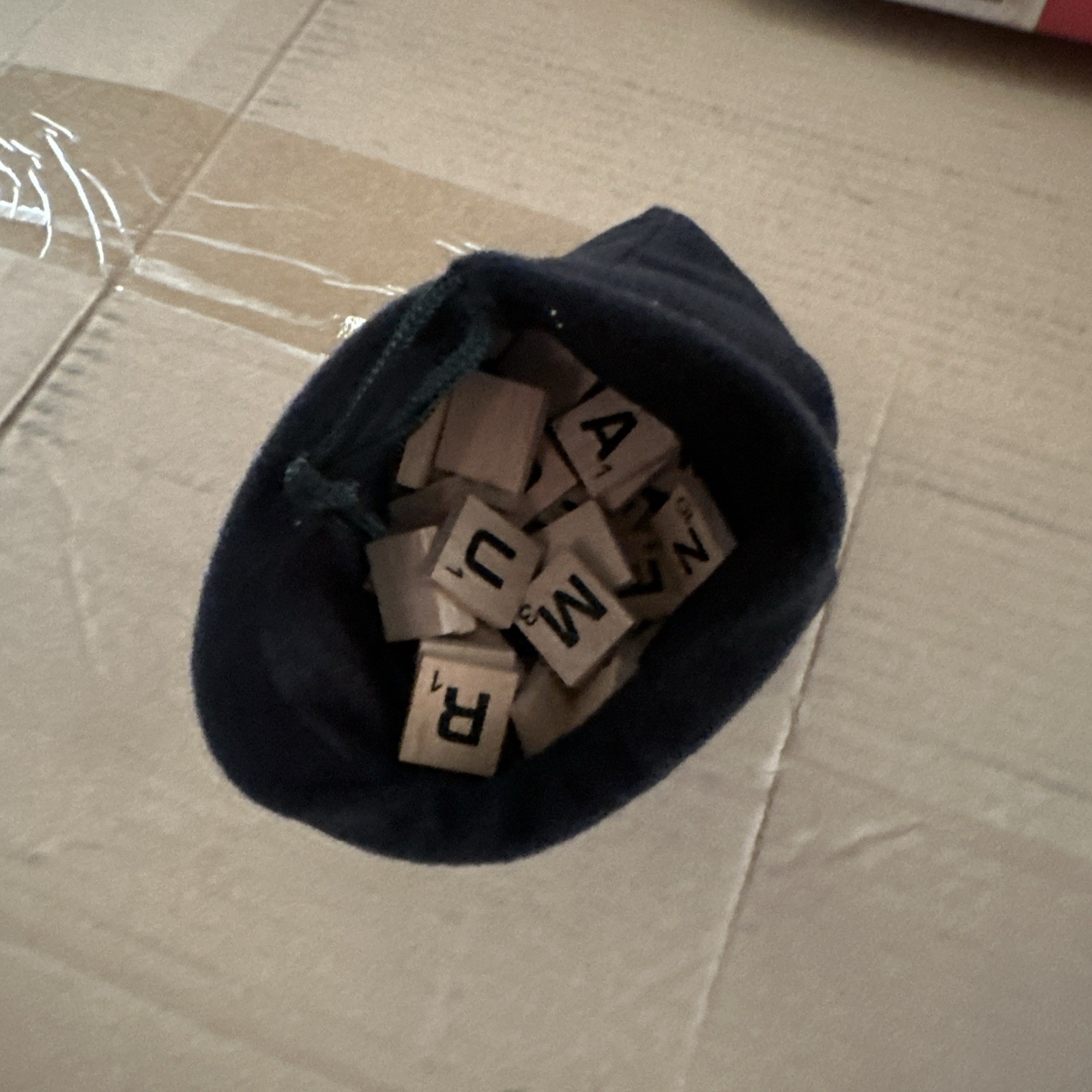 Hasbro Gaming Scrabble Crossword board game A8166 intact AND complete 100 TILES