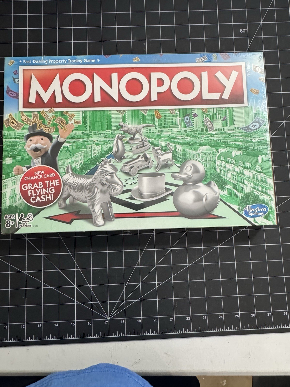 Monopoly Classic Board Game Hasbro Family Night 2-6 Players Ages 8+ NEW Sealed