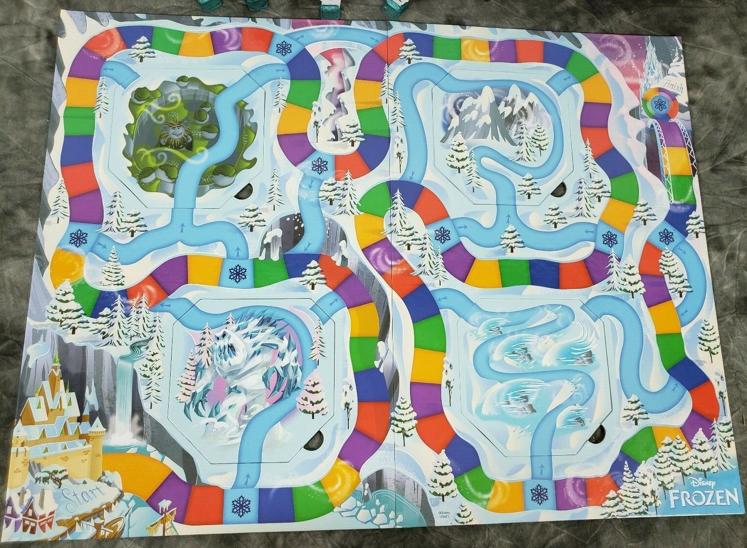 Disney Frozen Surprise Slides Wonder Forge Board Game 2014