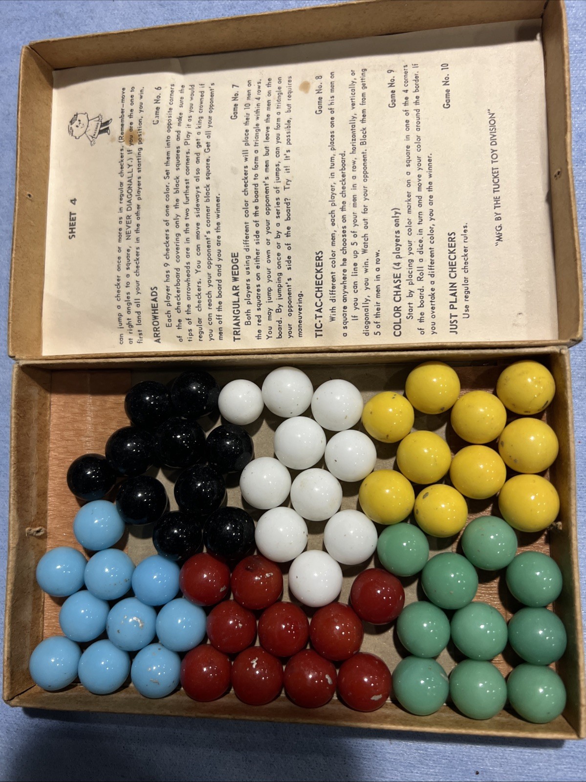Vintage Chinese Alto Agate Checkers Set with Original Box and Marbles In Box