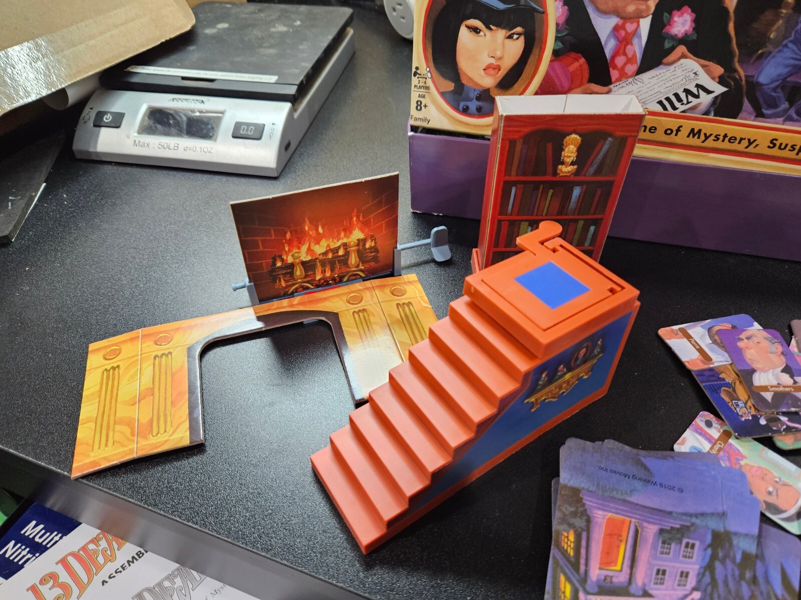 Winning Moves 13 Dead End Drive Mystery, Suspicion and Foul Board Game